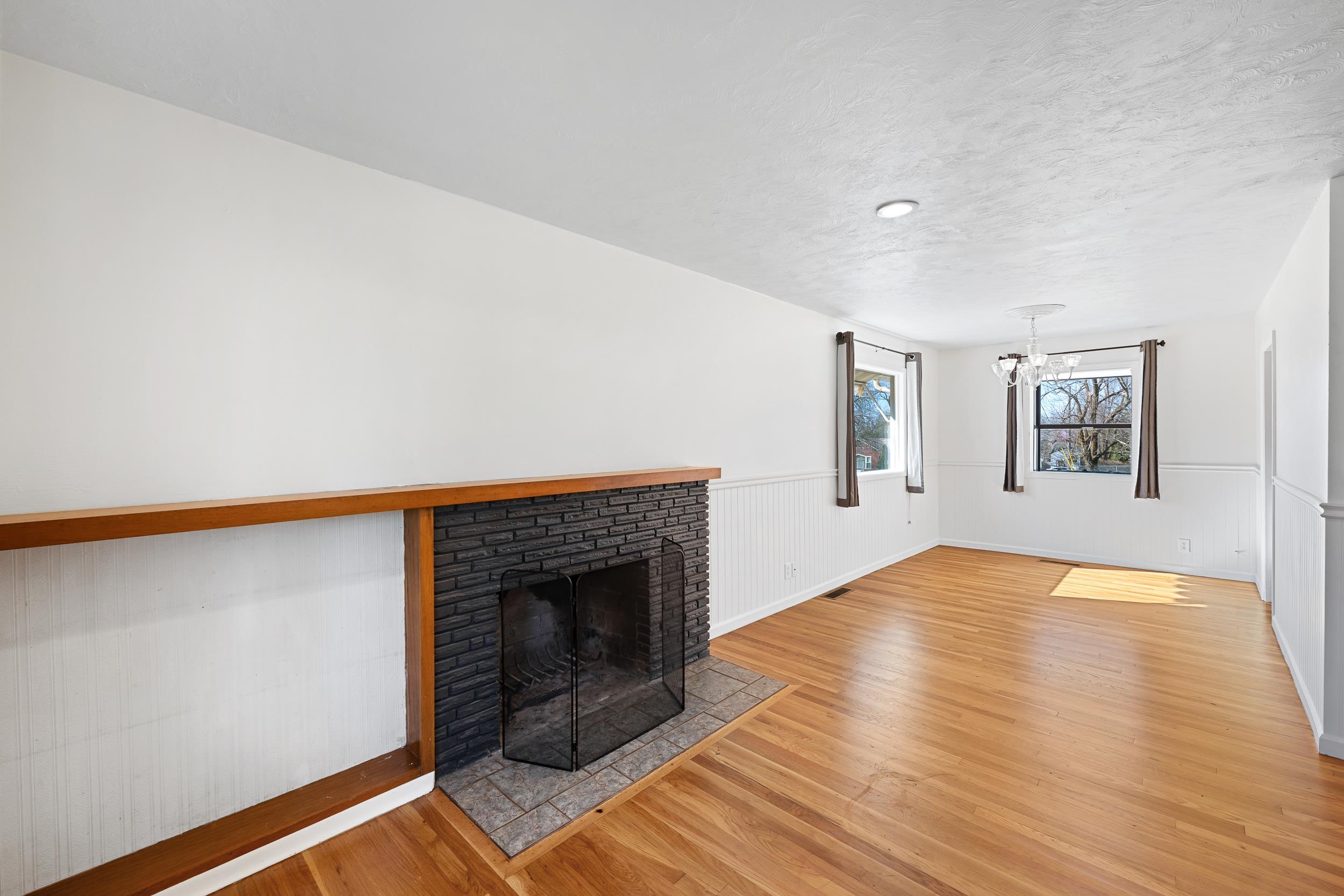 3403 E 22nd Ave - Photo 6