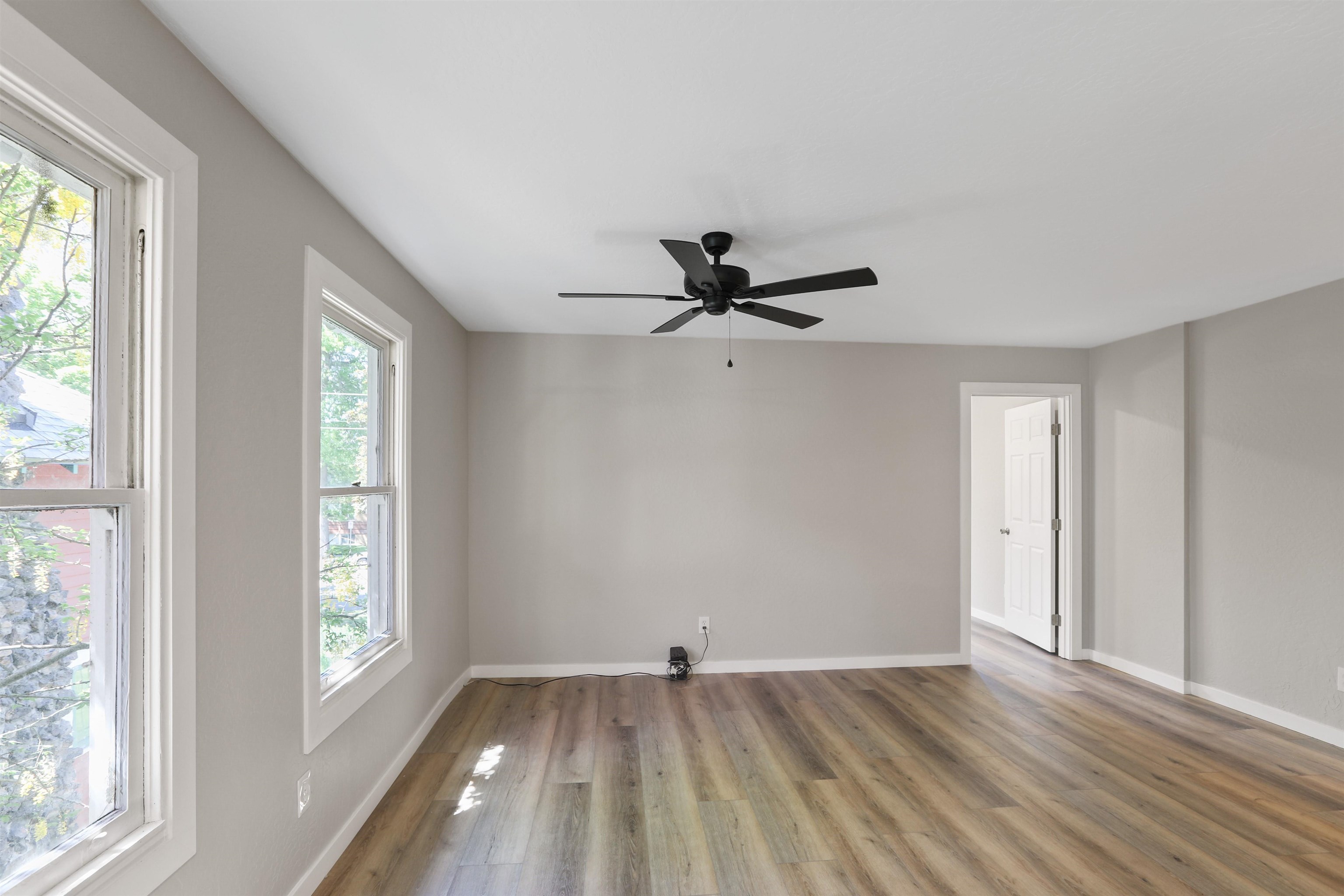 2109 W Pacific Ave - Photo 30