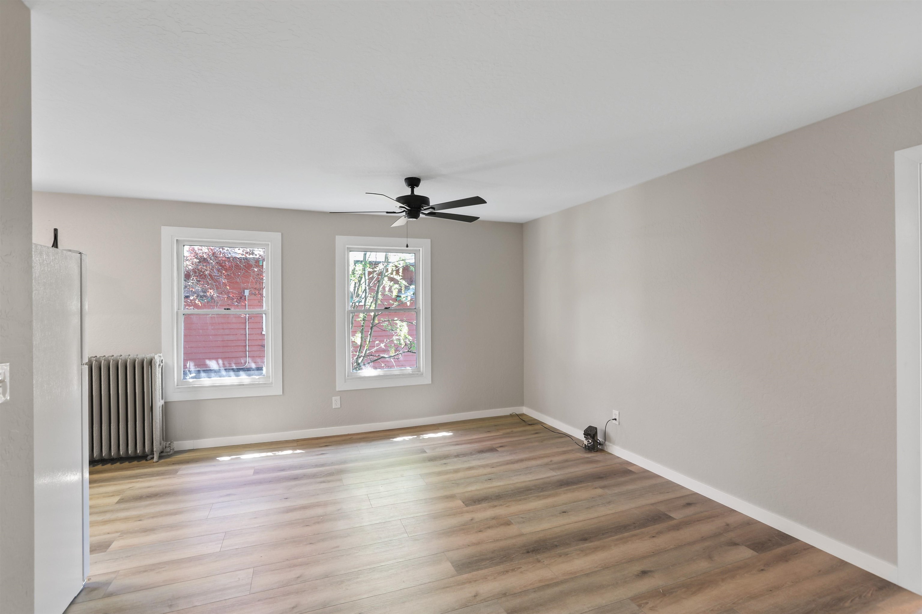 2109 W Pacific Ave - Photo 31