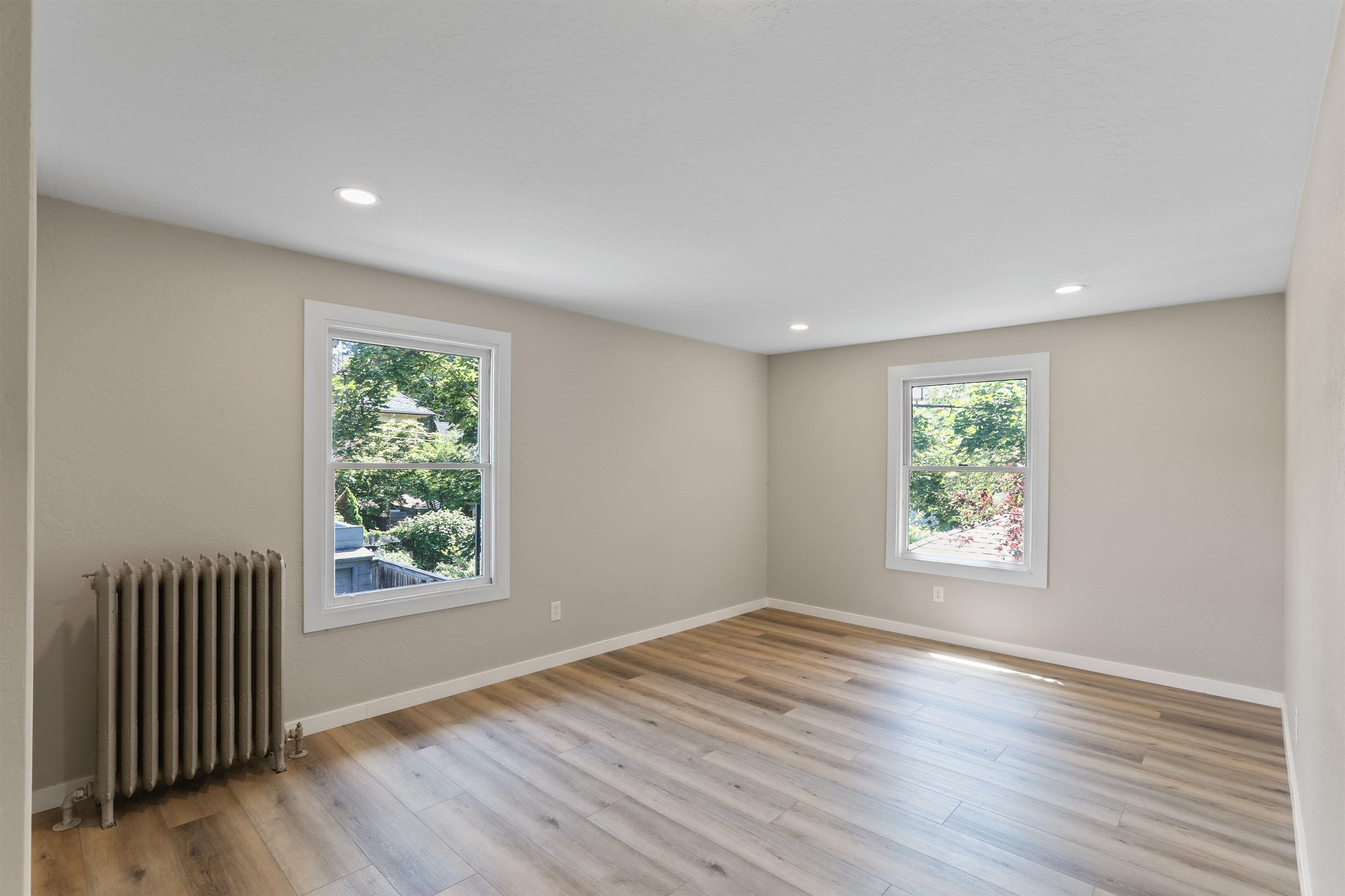 2109 W Pacific Ave - Photo 38
