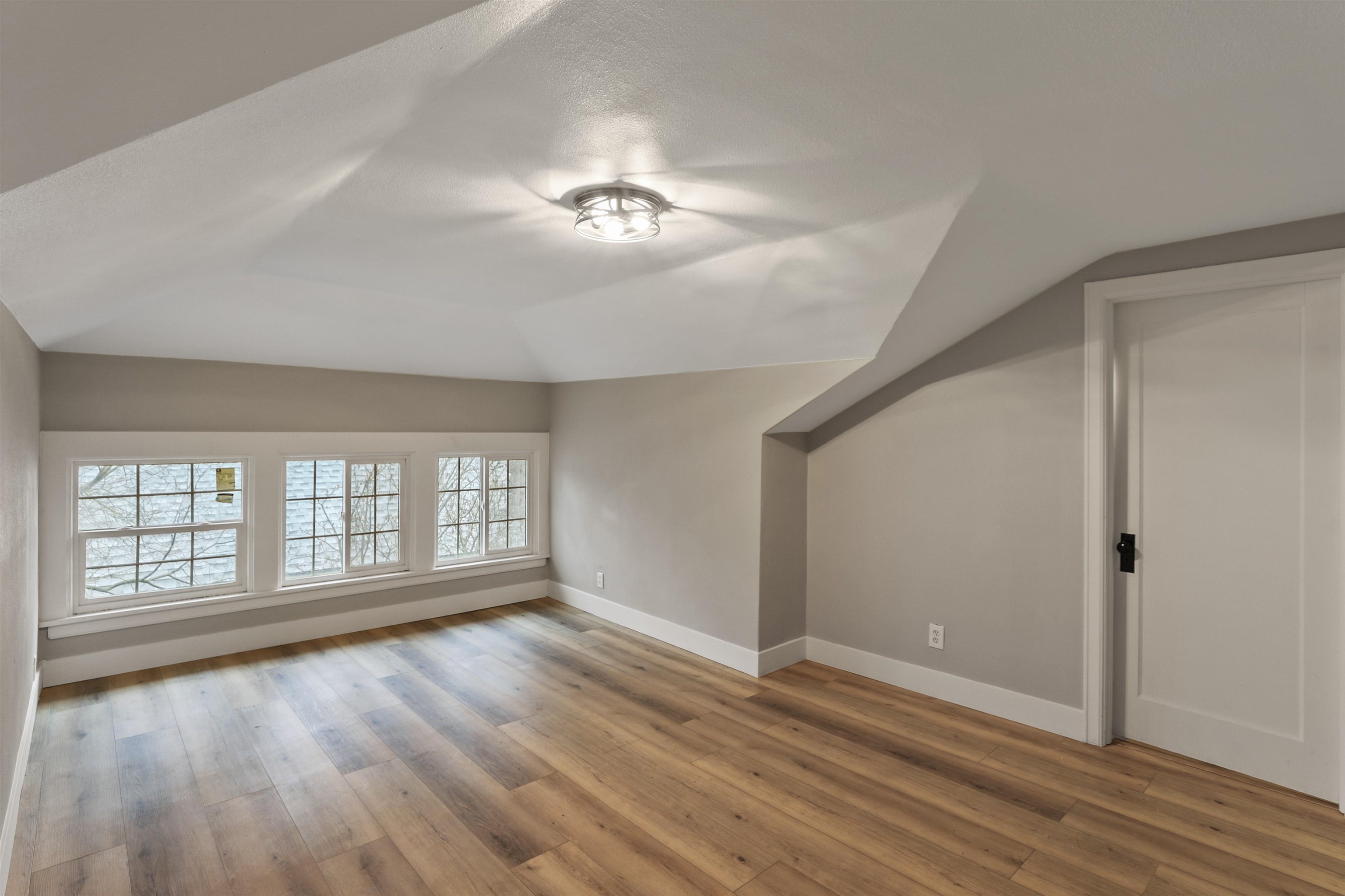 2109 W Pacific Ave - Photo 47