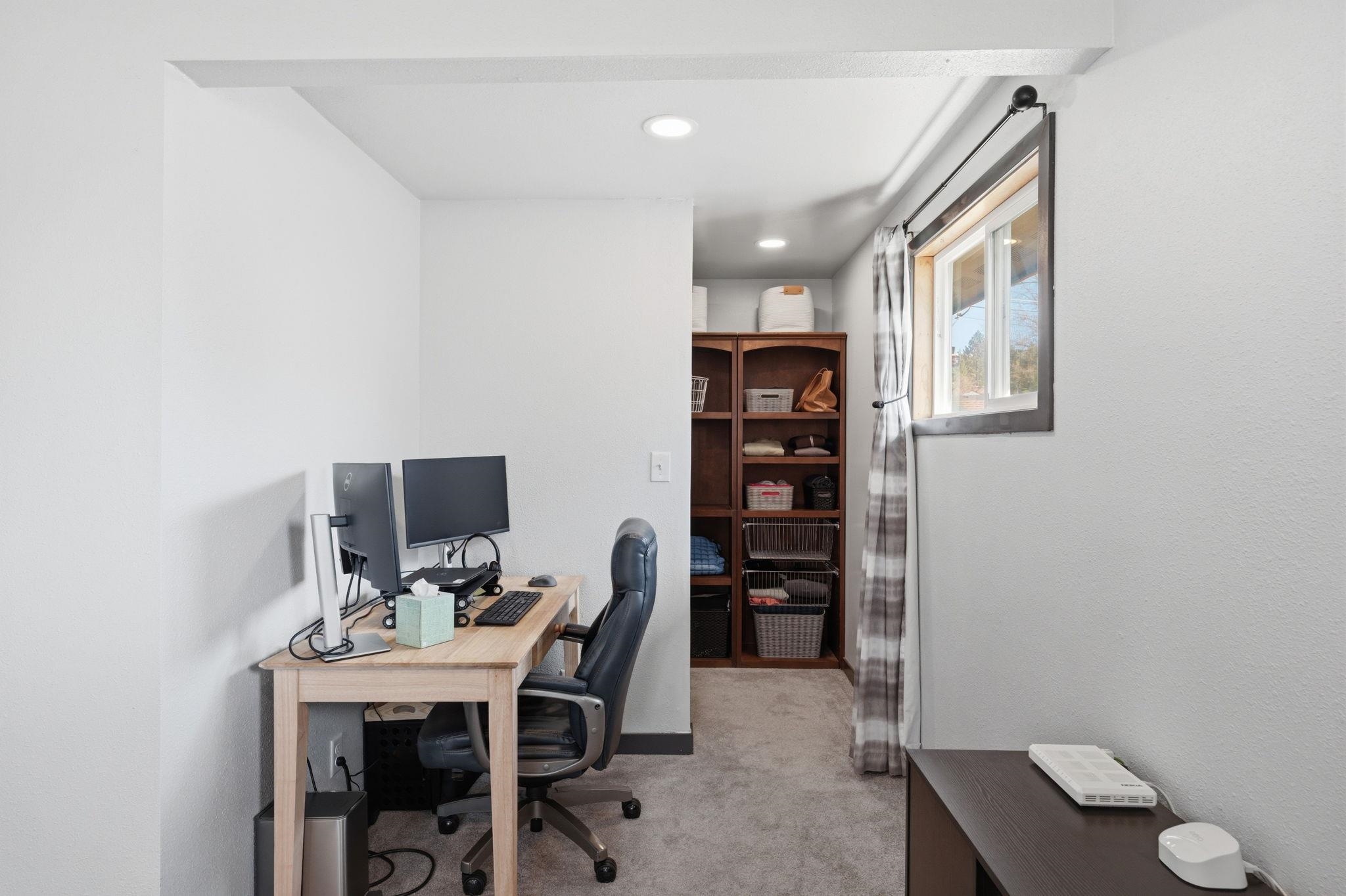 2524 W Houston Ave - Photo 12