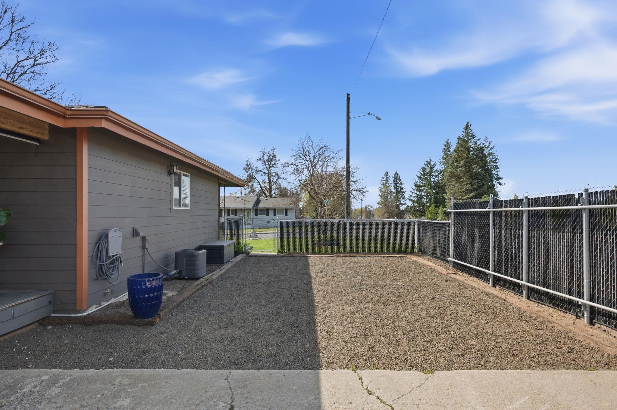 2524 W Houston Ave - Photo 22