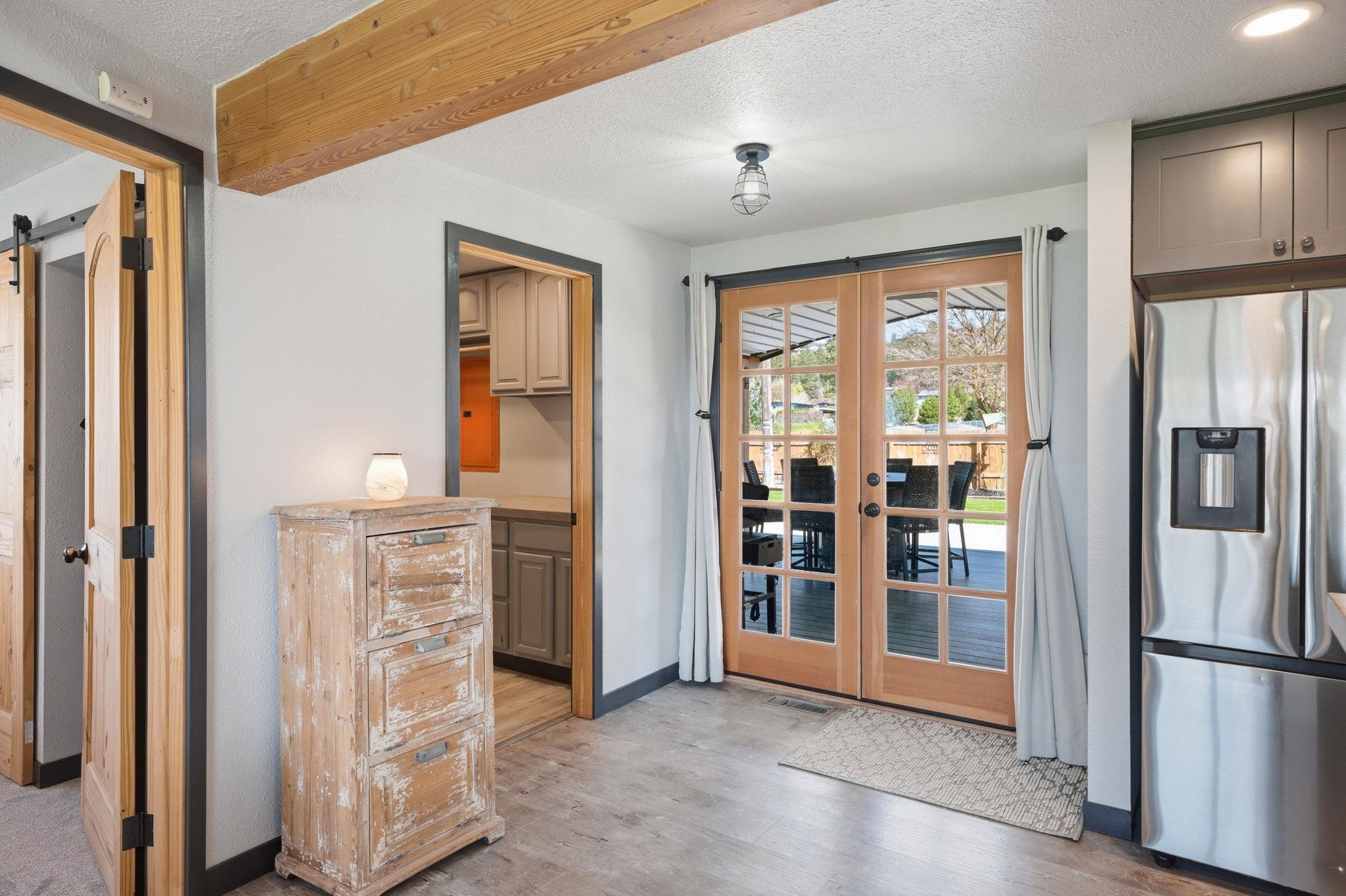 2524 W Houston Ave - Photo 4