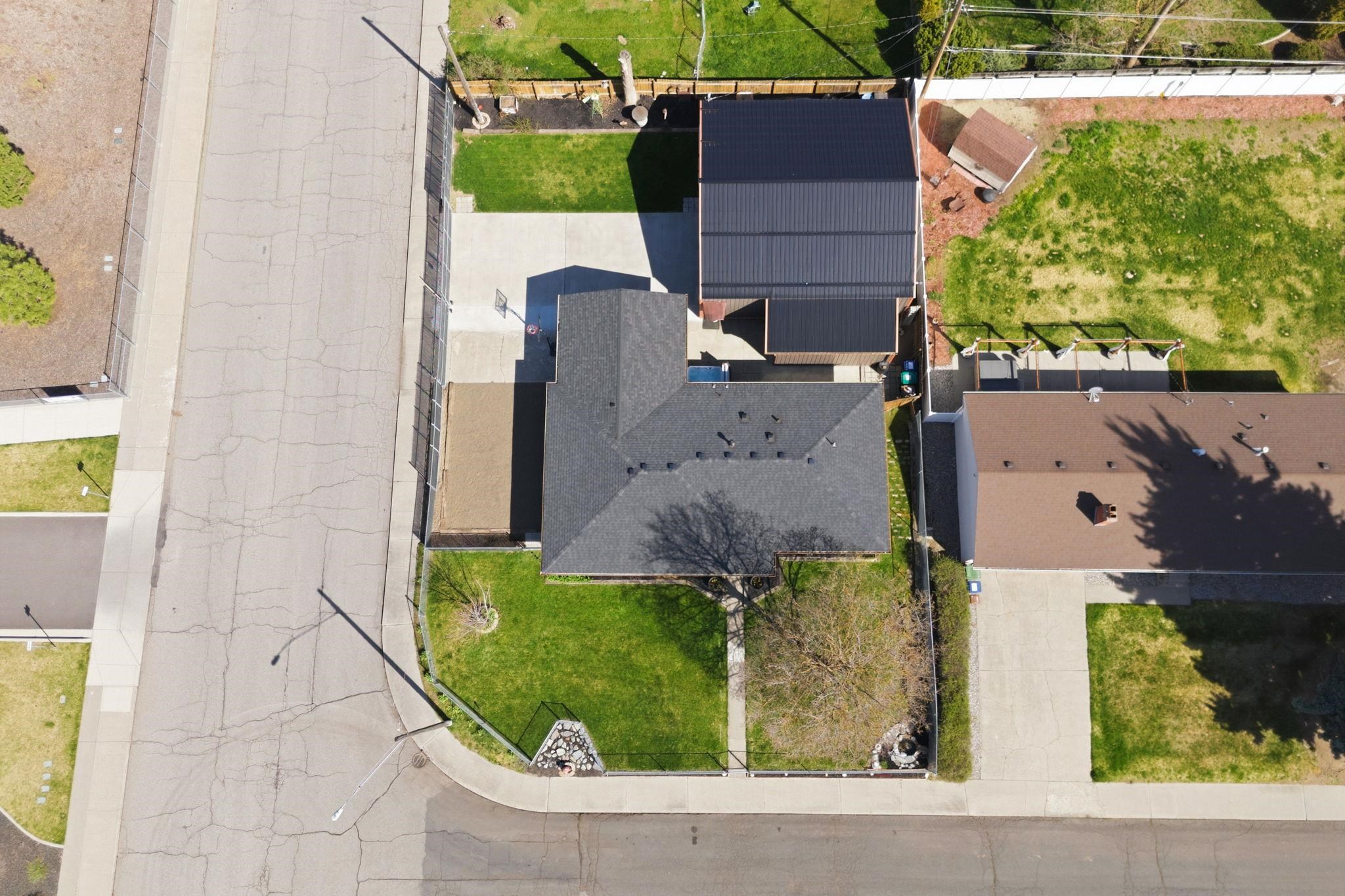 2524 W Houston Ave - Photo 33