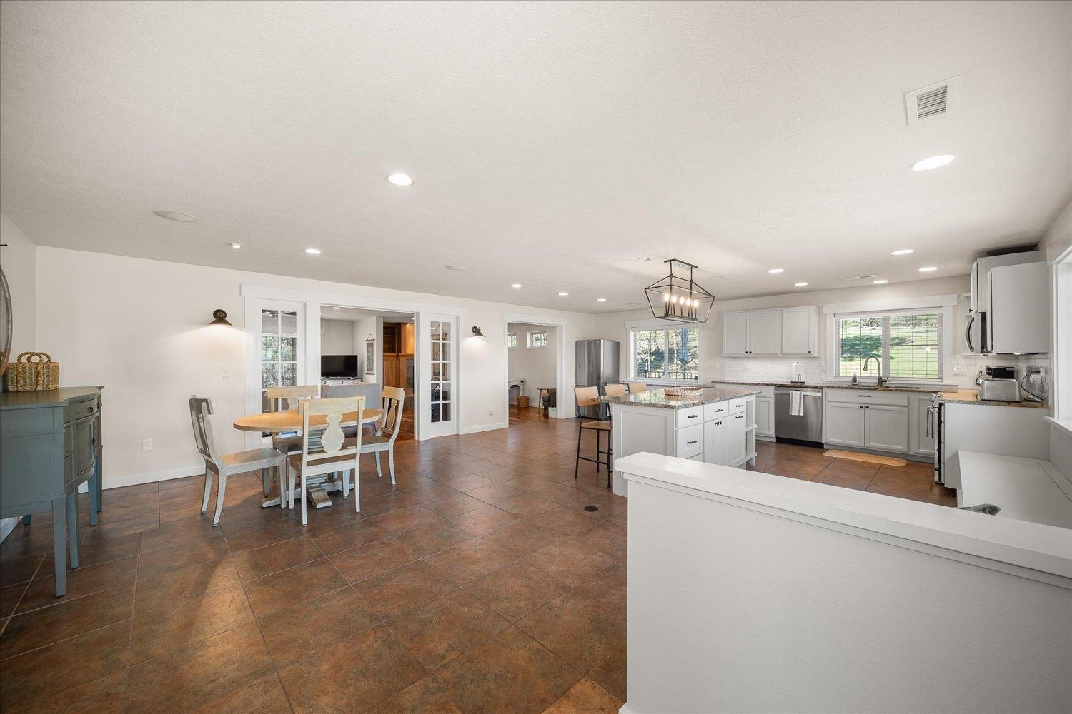 2712 N Chase Ln - Photo 7