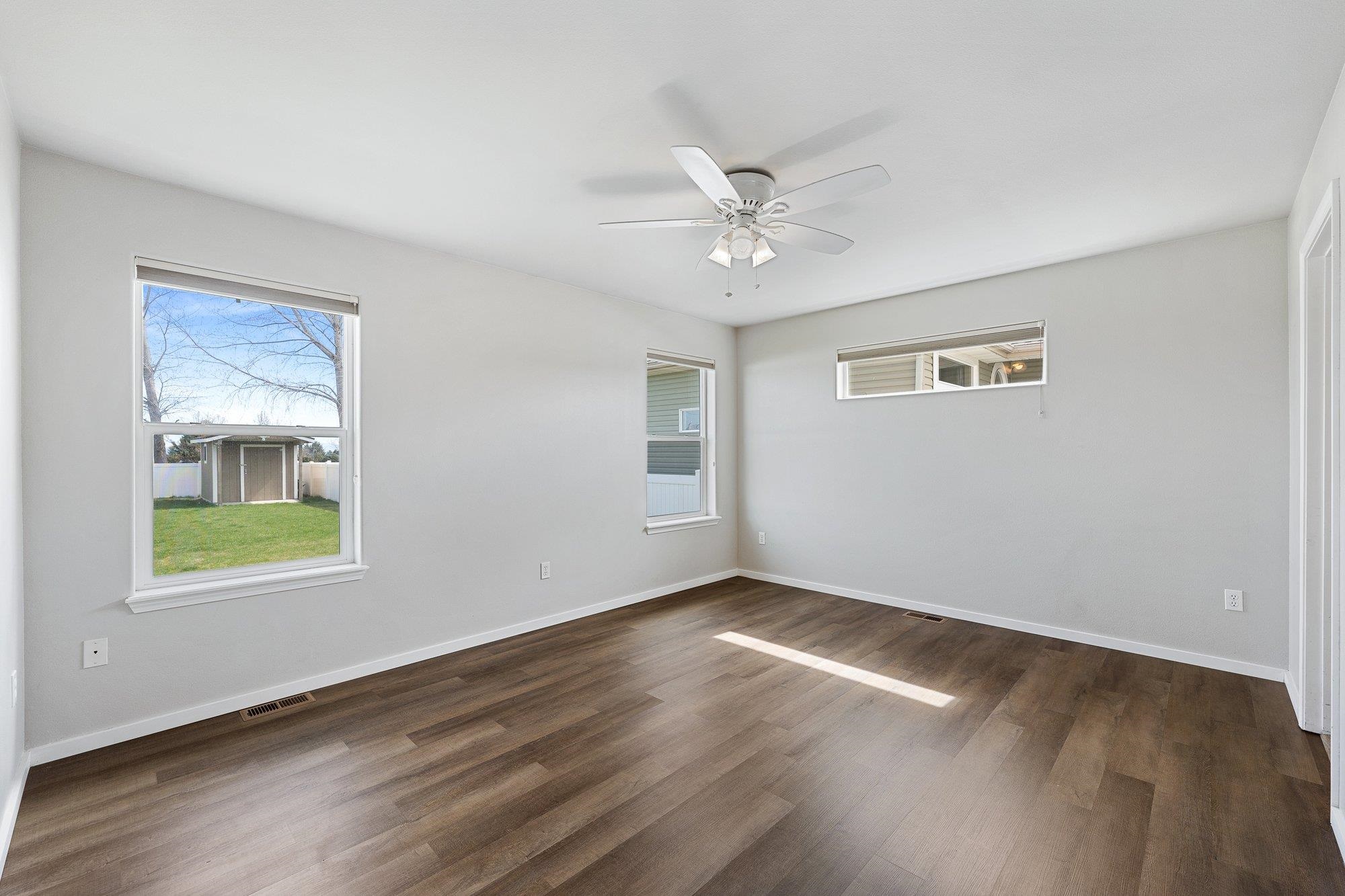 9428 N Oak St - Photo 13