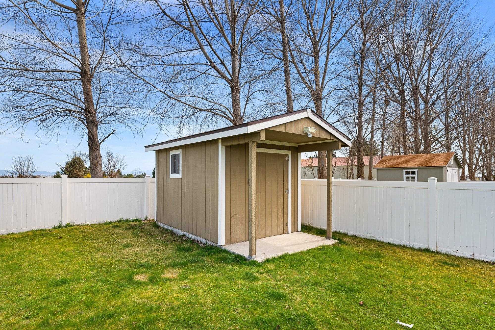 9428 N Oak St - Photo 25