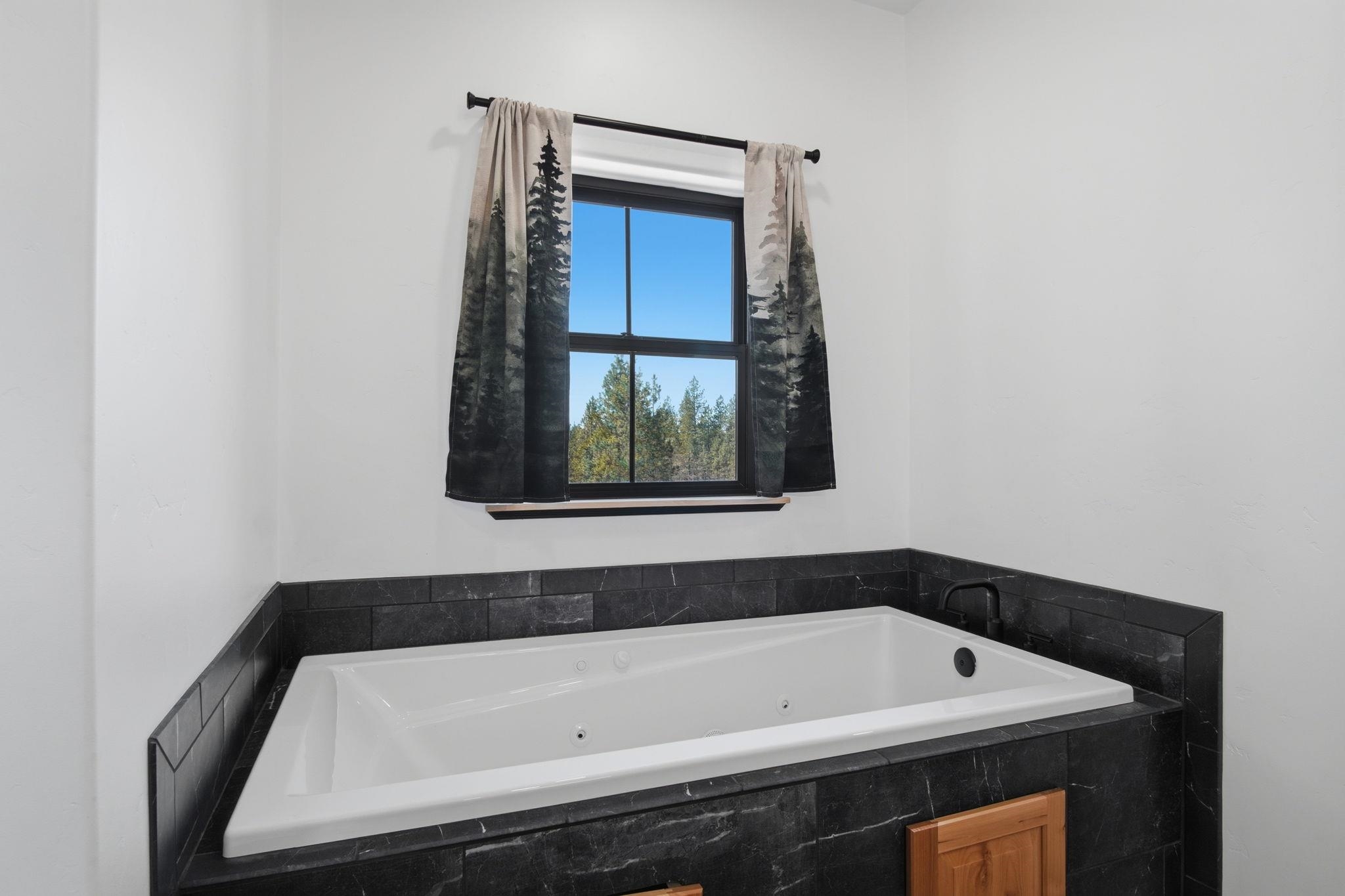 5566 W McKenzie Woolard Rd - Photo 11