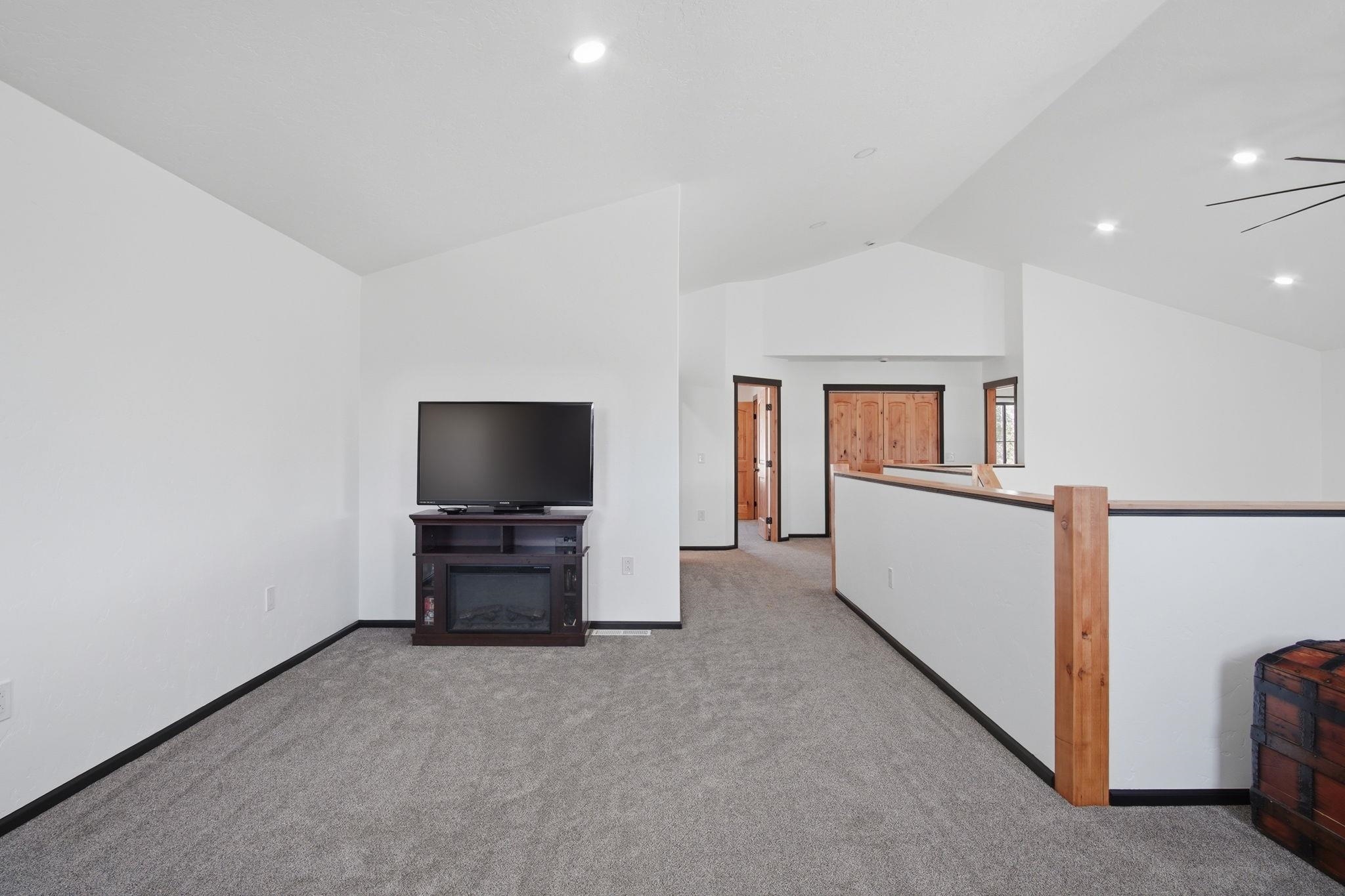 5566 W McKenzie Woolard Rd - Photo 20