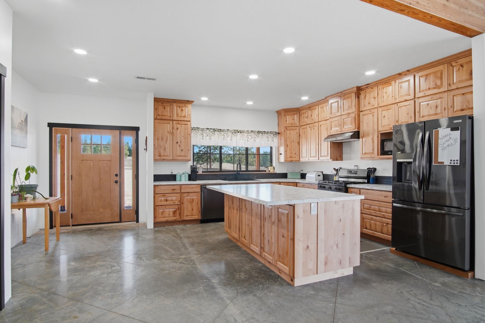 5566 W McKenzie Woolard Rd - Photo 3