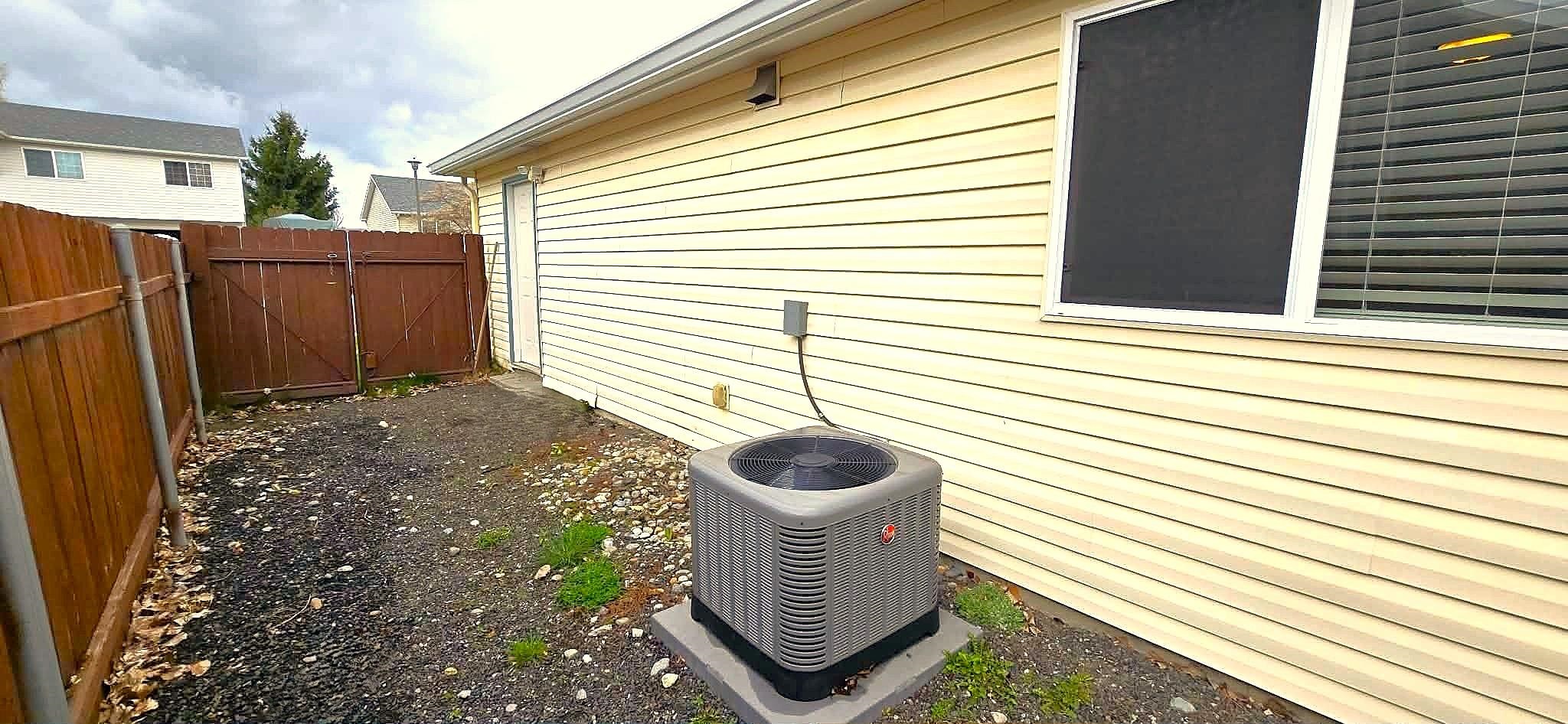 826 N Kelsea St - Photo 36