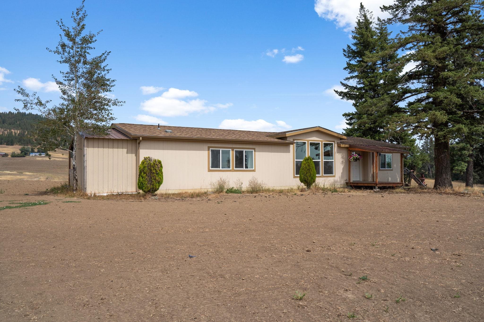 38521 Tekoa Idaho Rd - Photo 5