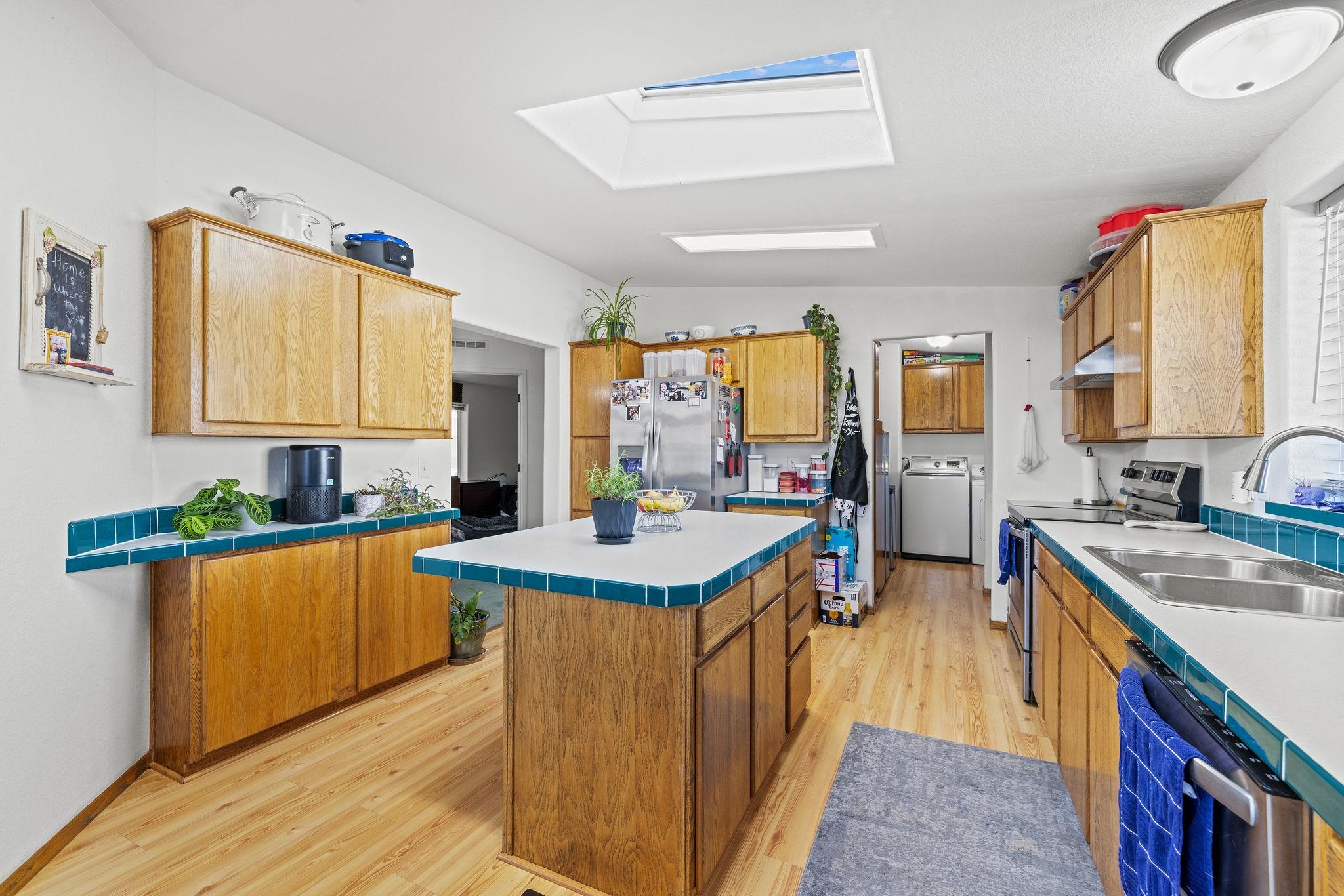 18821 E Montgomery Dr - Photo 10