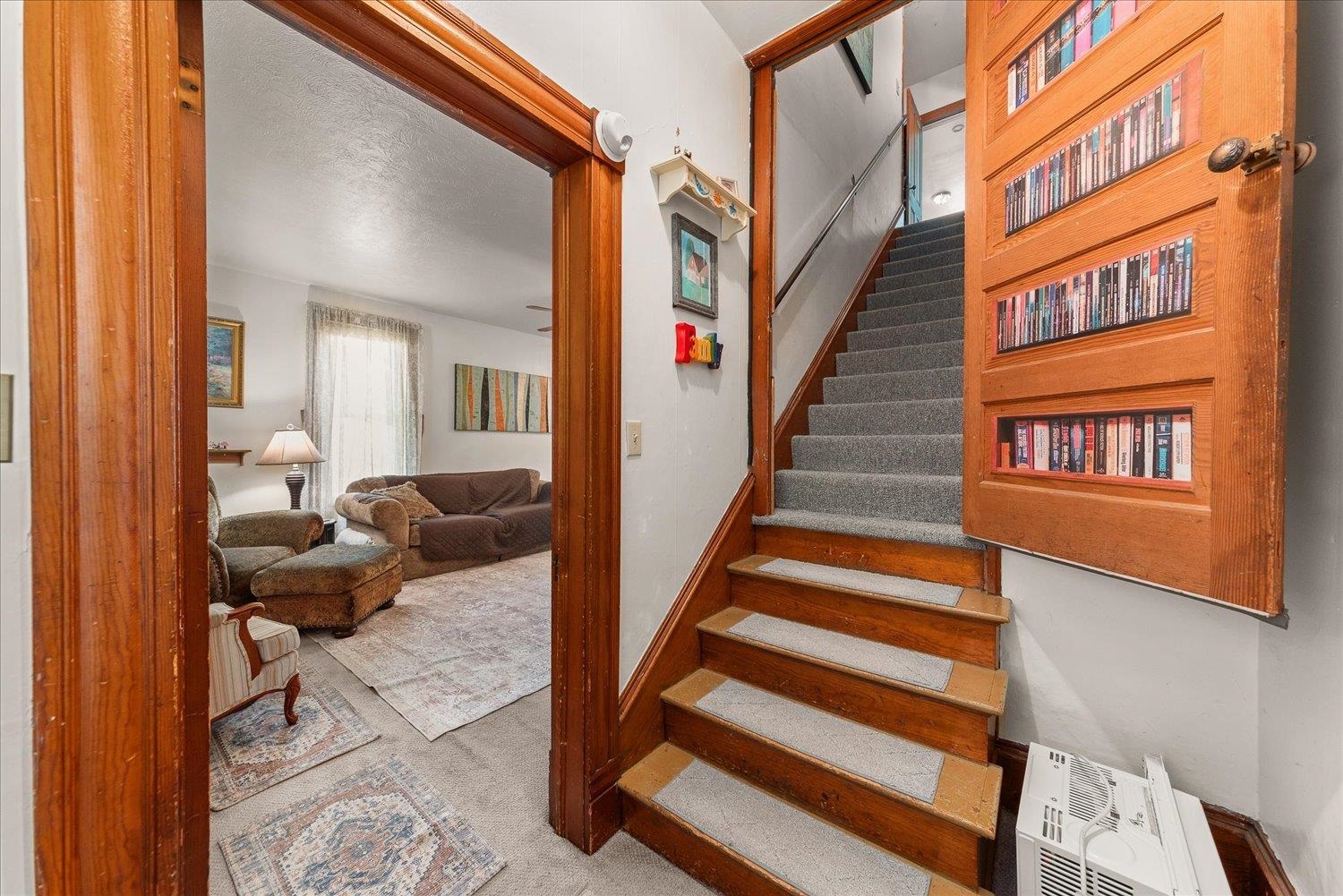 255 E Broadway Ave - Photo 20