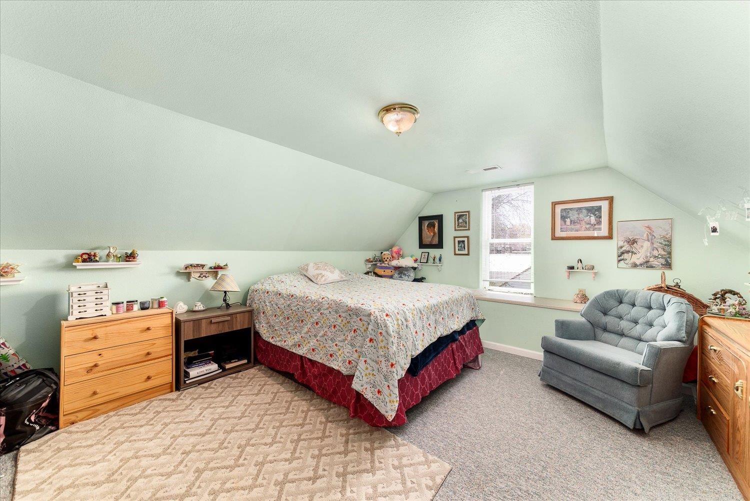 255 E Broadway Ave - Photo 22