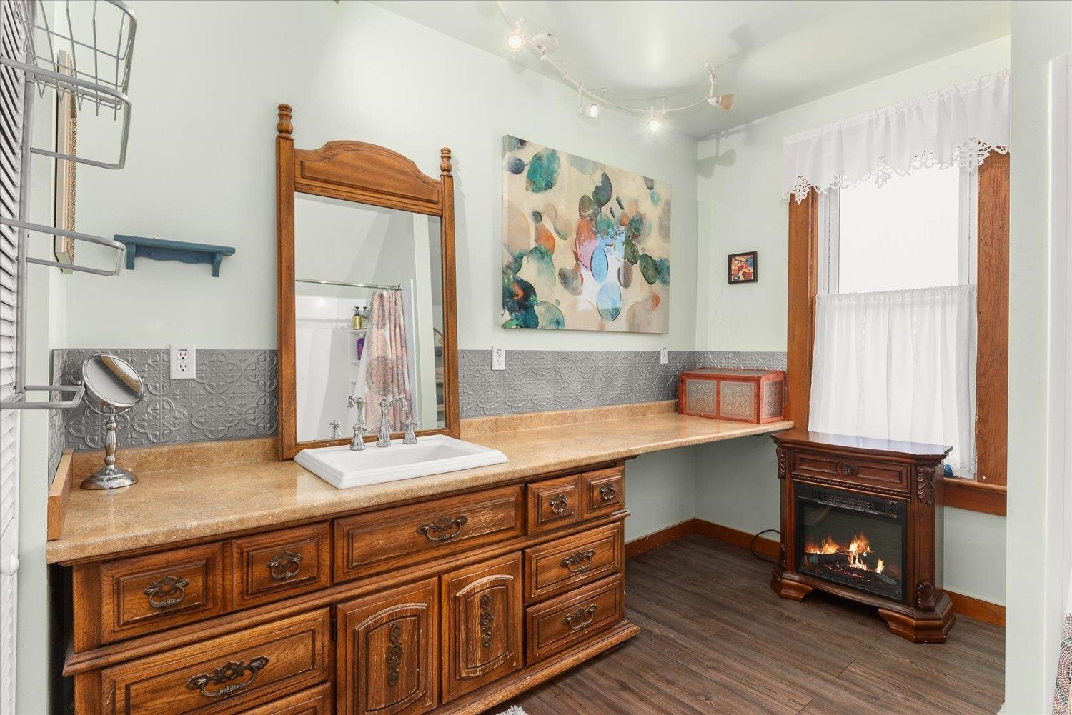 255 E Broadway Ave - Photo 25