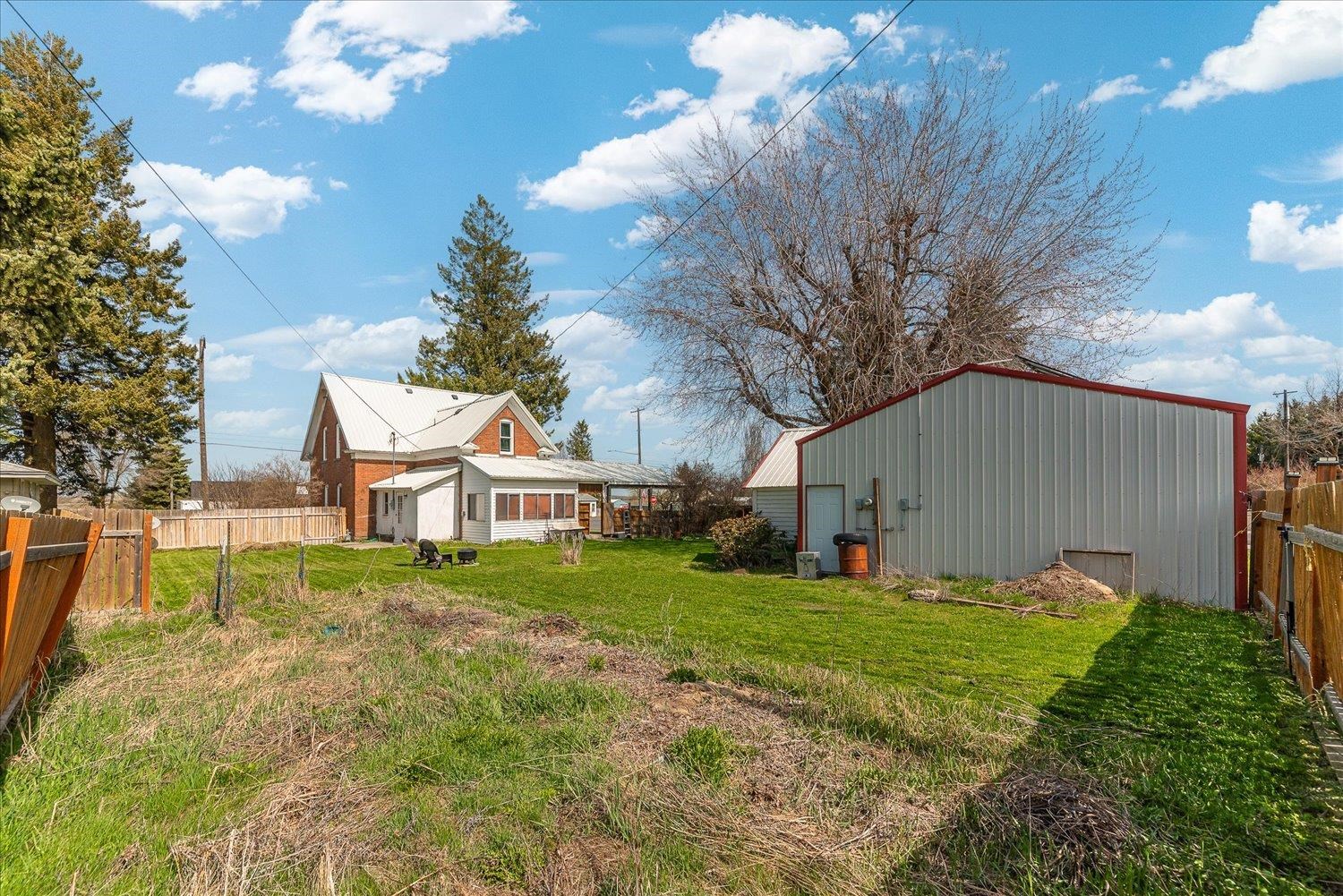 255 E Broadway Ave - Photo 36