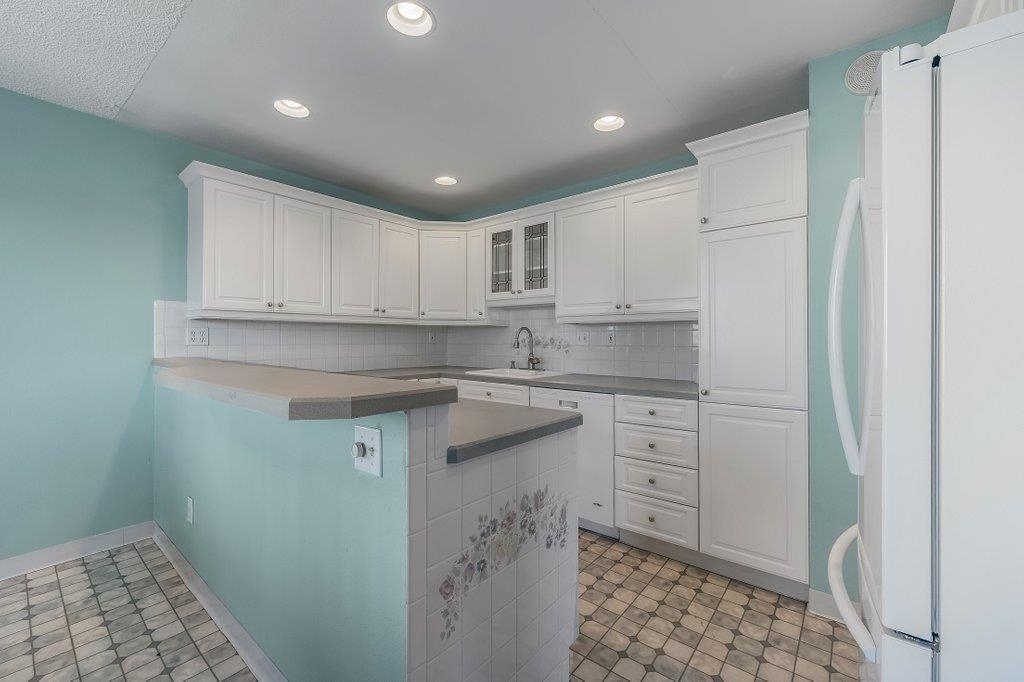 1002 W 7th Ave - Photo 13
