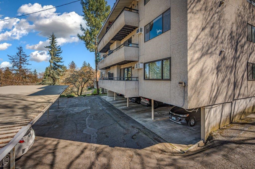 1002 W 7th Ave - Photo 3