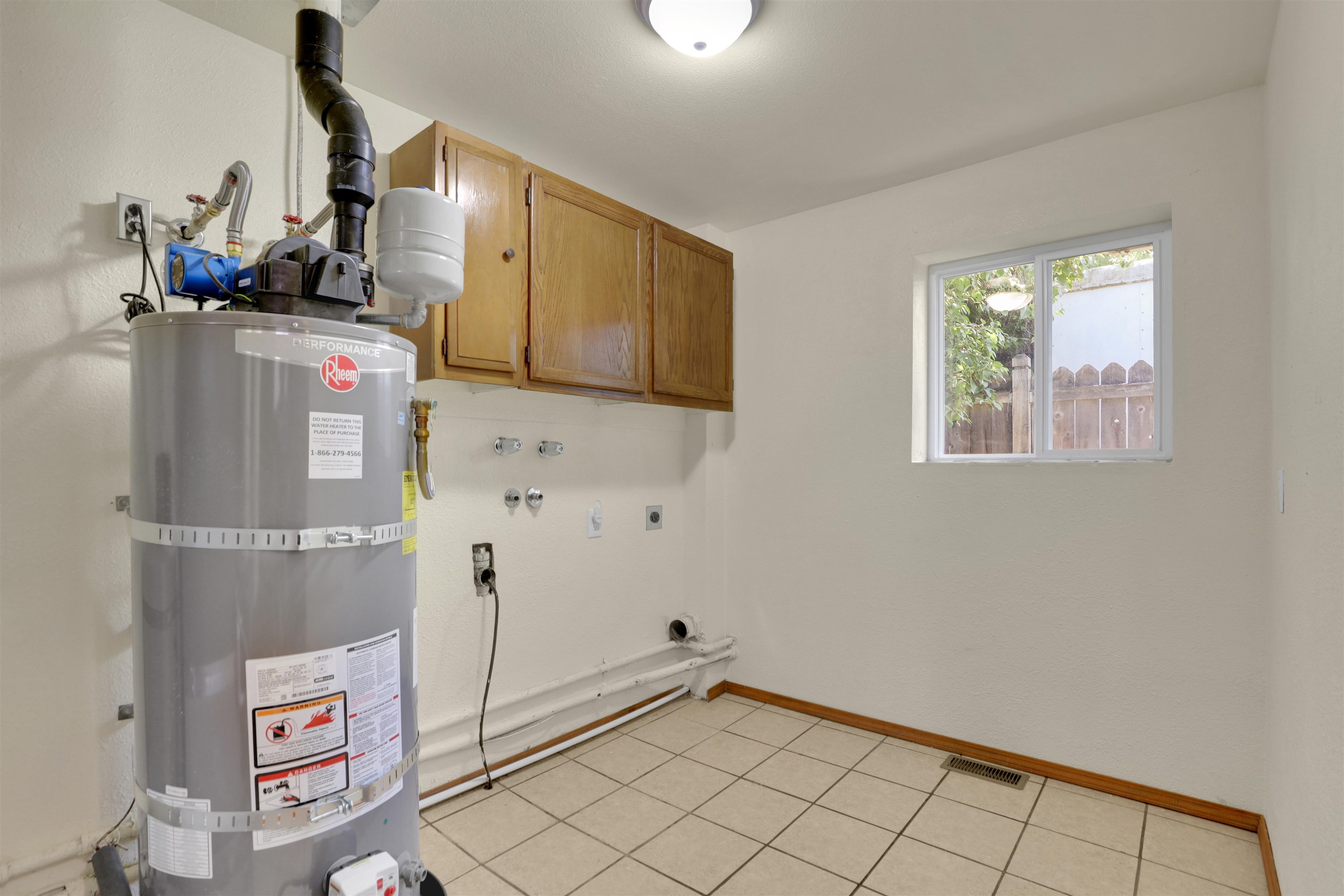 215 S Moen St - Photo 15