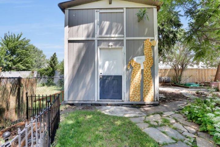 215 S Moen St - Photo 24