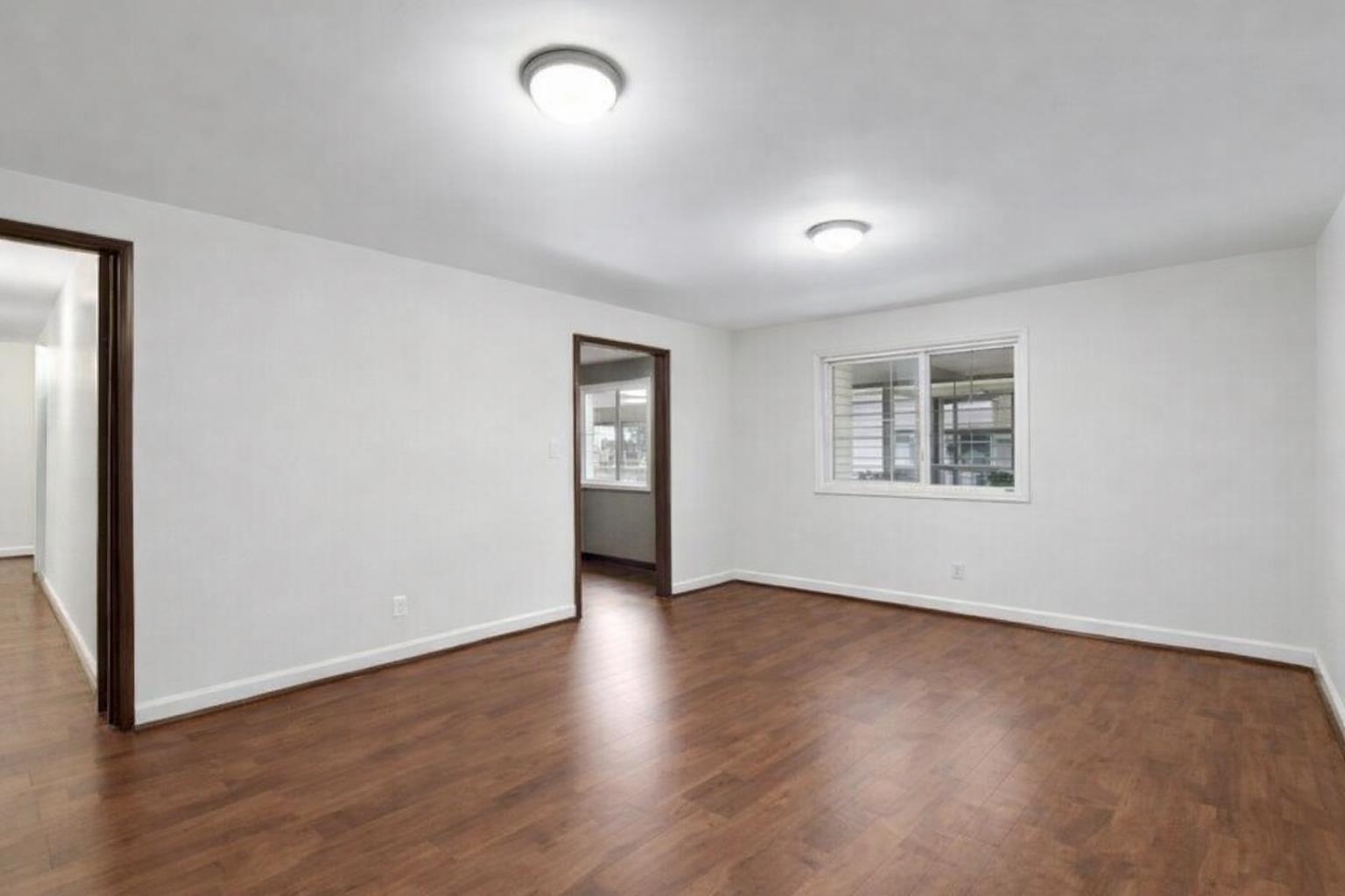 215 S Moen St - Photo 5