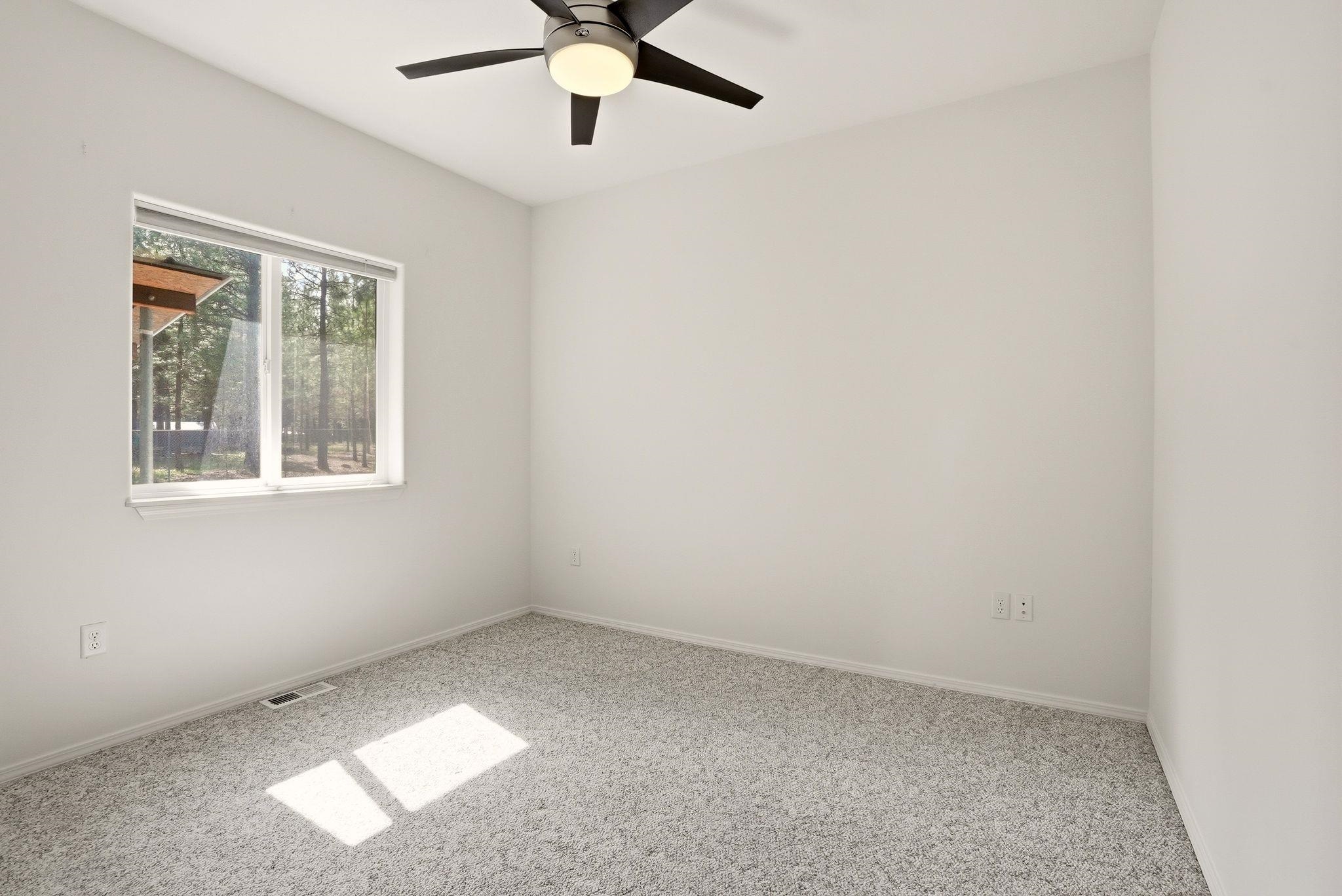 6916 S Cedar Rd - Photo 20