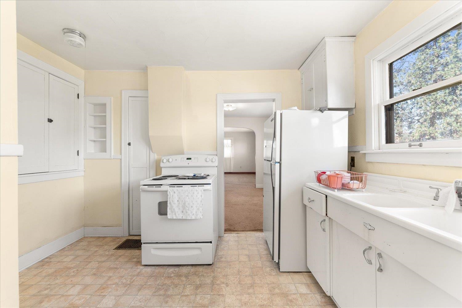 1311 S Greene St - Photo 17