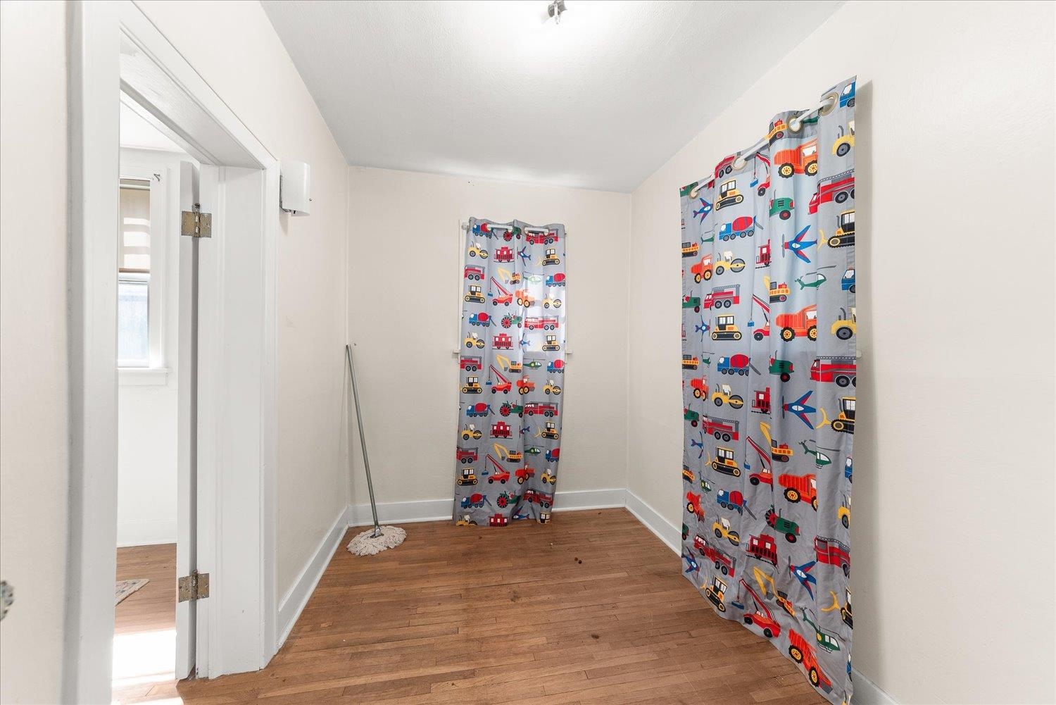 1311 S Greene St - Photo 27
