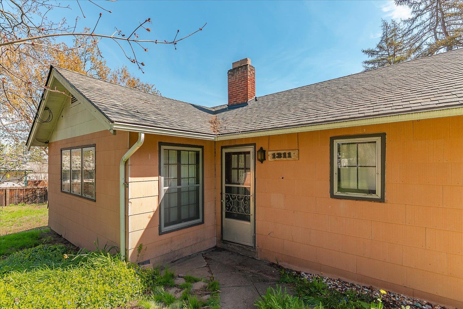 1311 S Greene St - Photo 7