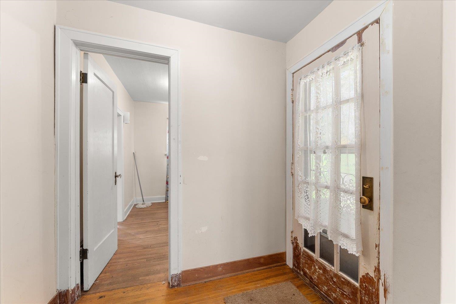 1311 S Greene St - Photo 8