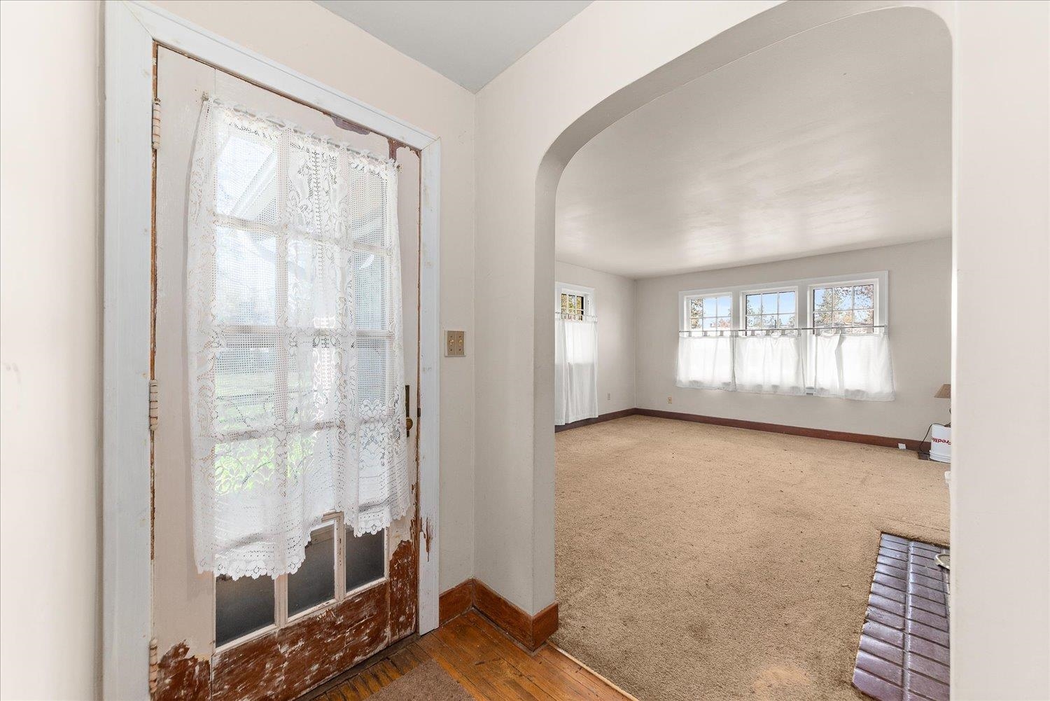 1311 S Greene St - Photo 9