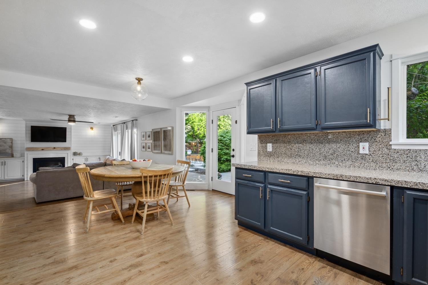 4414 E 41st Ave - Photo 17