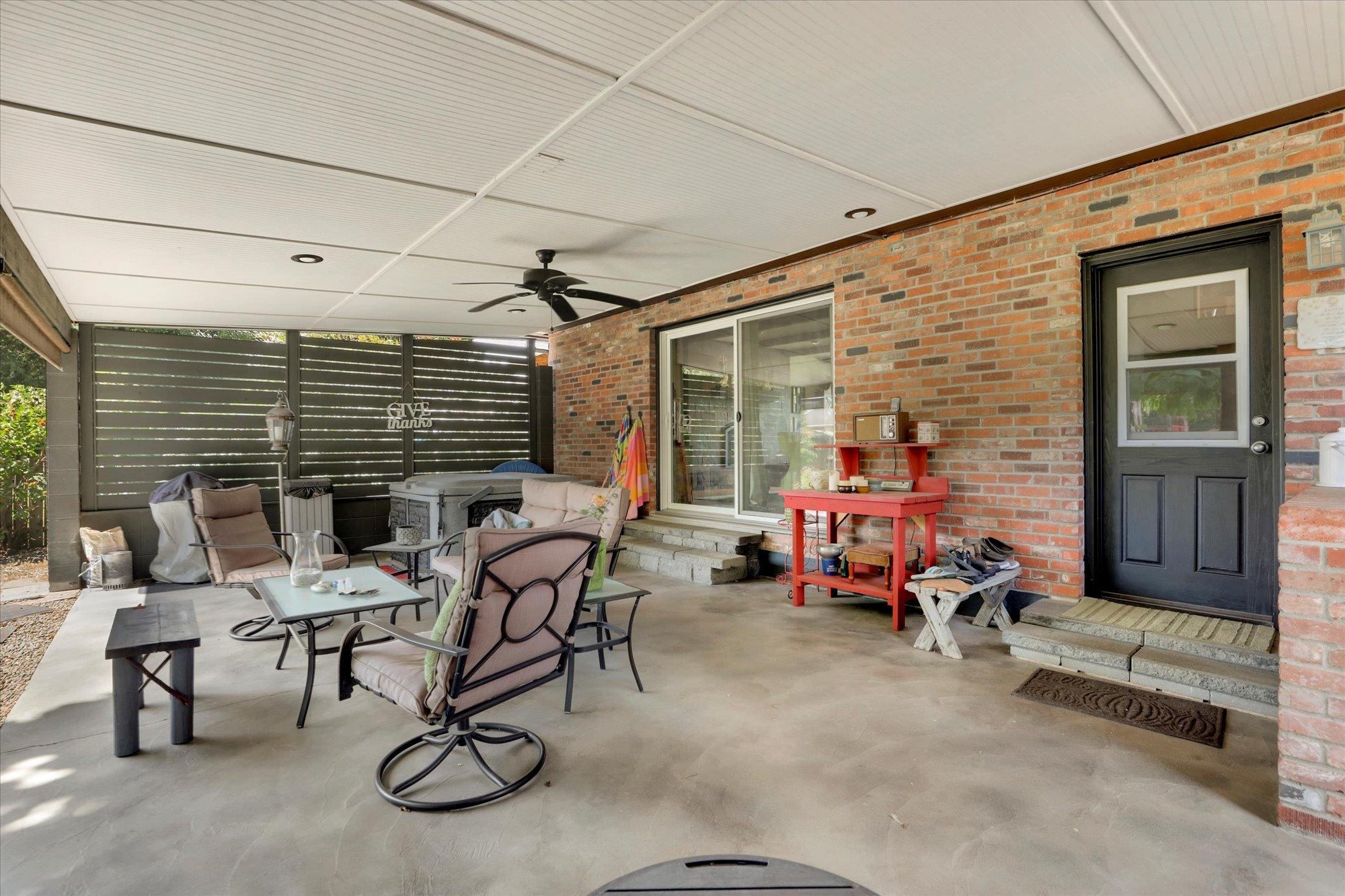 14720 E 14TH Ave - Photo 23