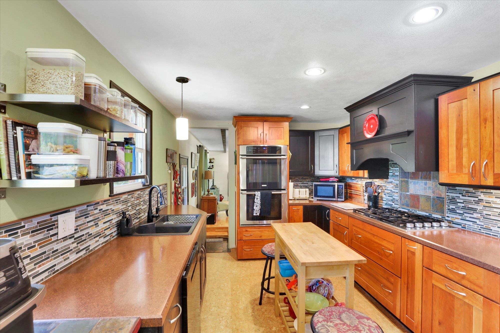 14720 E 14TH Ave - Photo 7