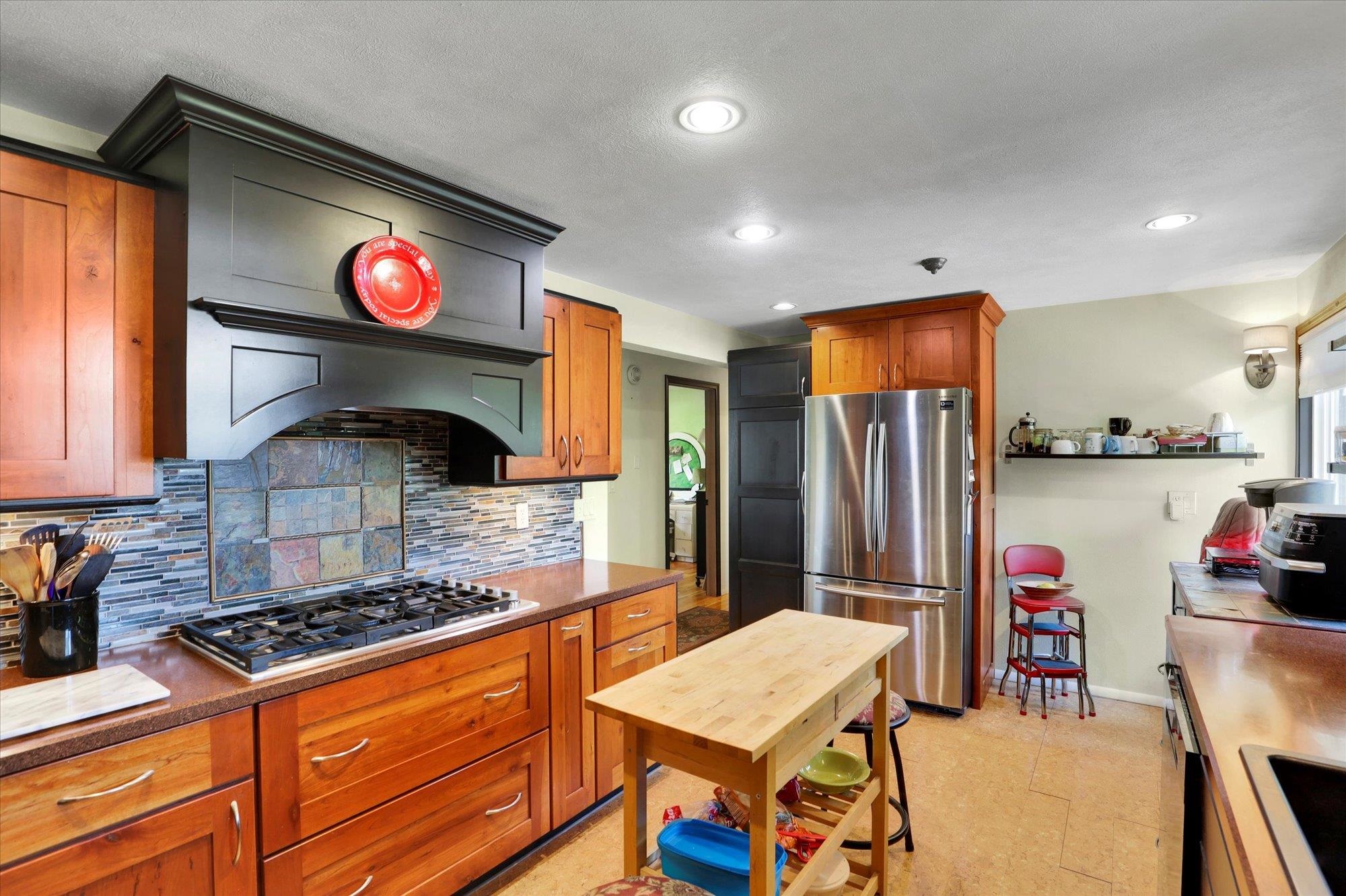 14720 E 14TH Ave - Photo 8