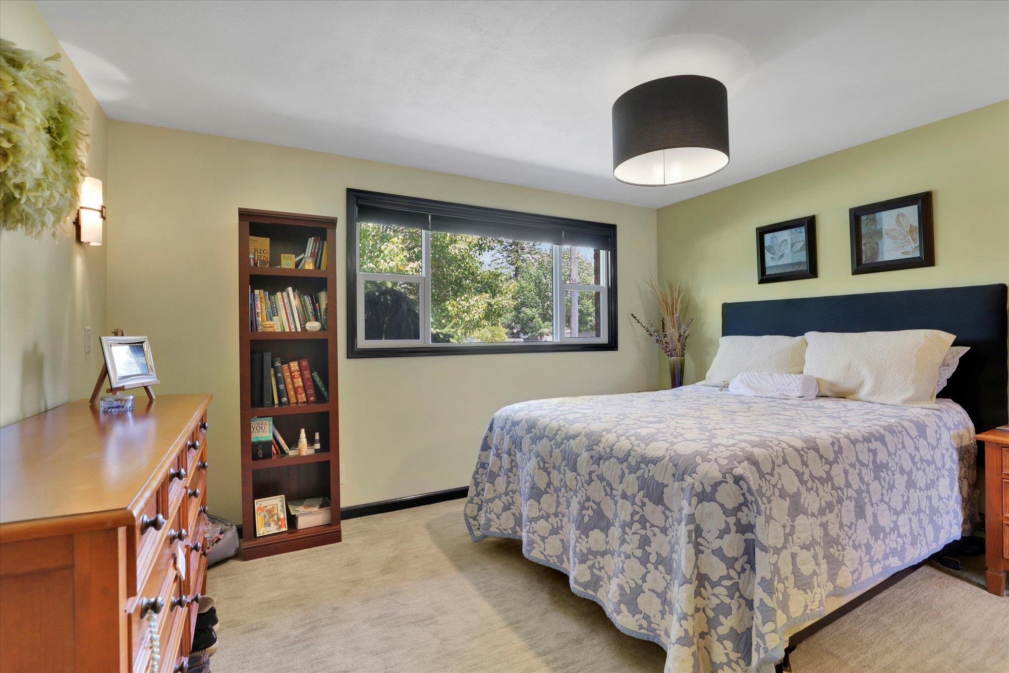 14720 E 14TH Ave - Photo 9