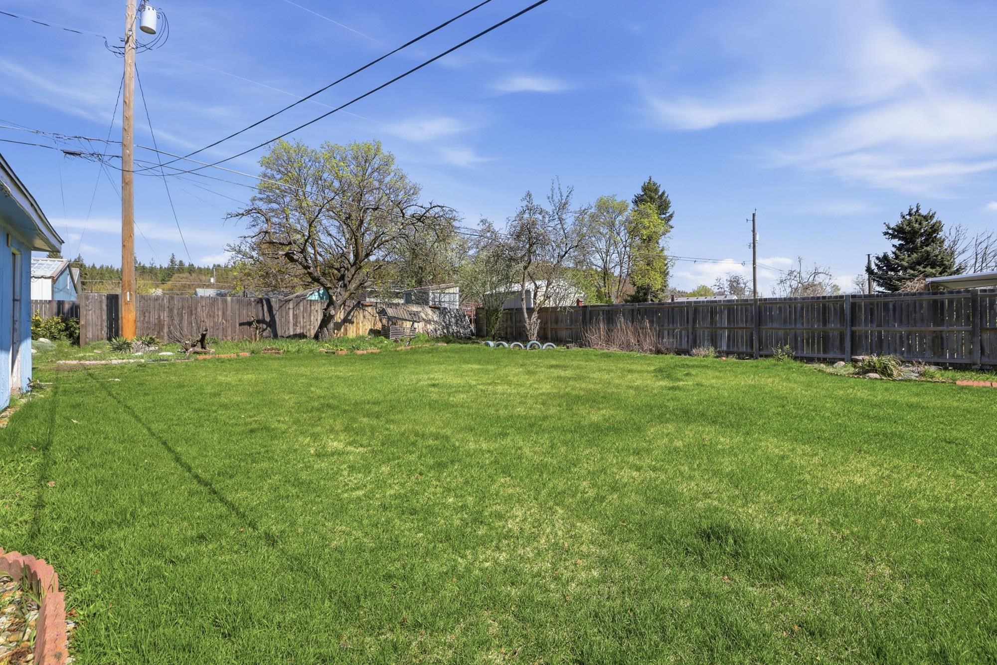 4111 E Grace Ave - Photo 24