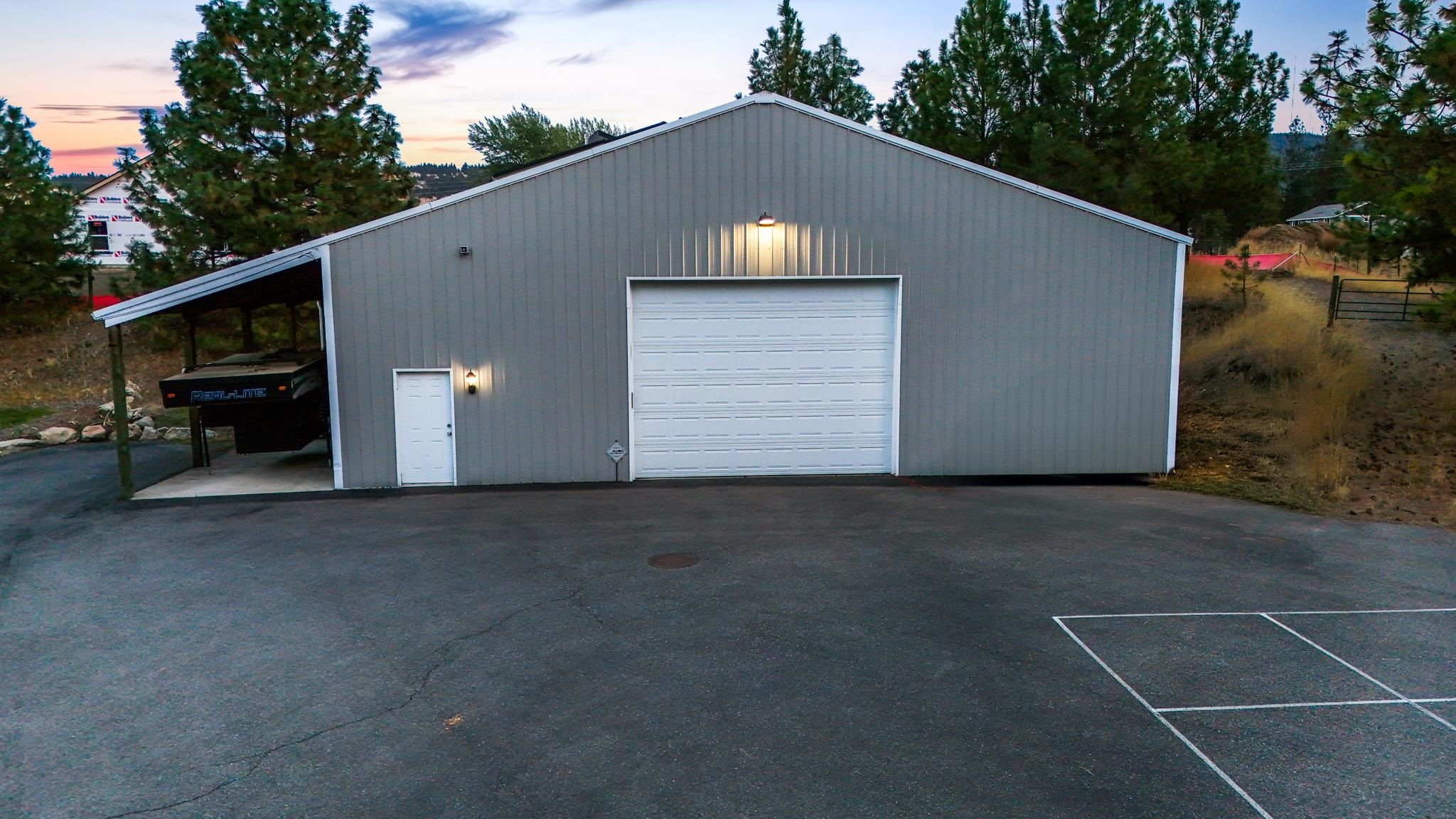 4810 E 37th Ave - Photo 40