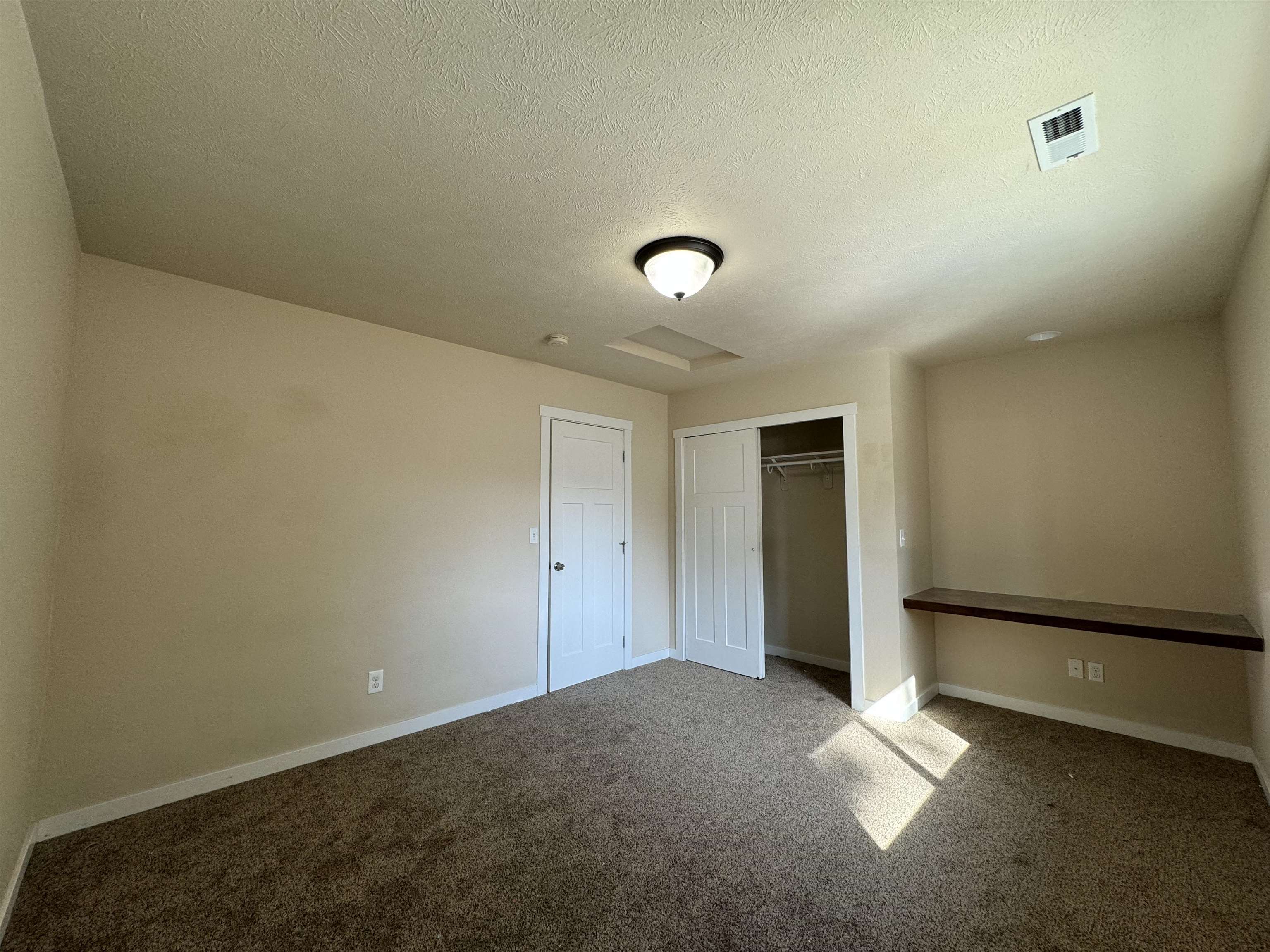 915 W Pirate Ln - Photo 13