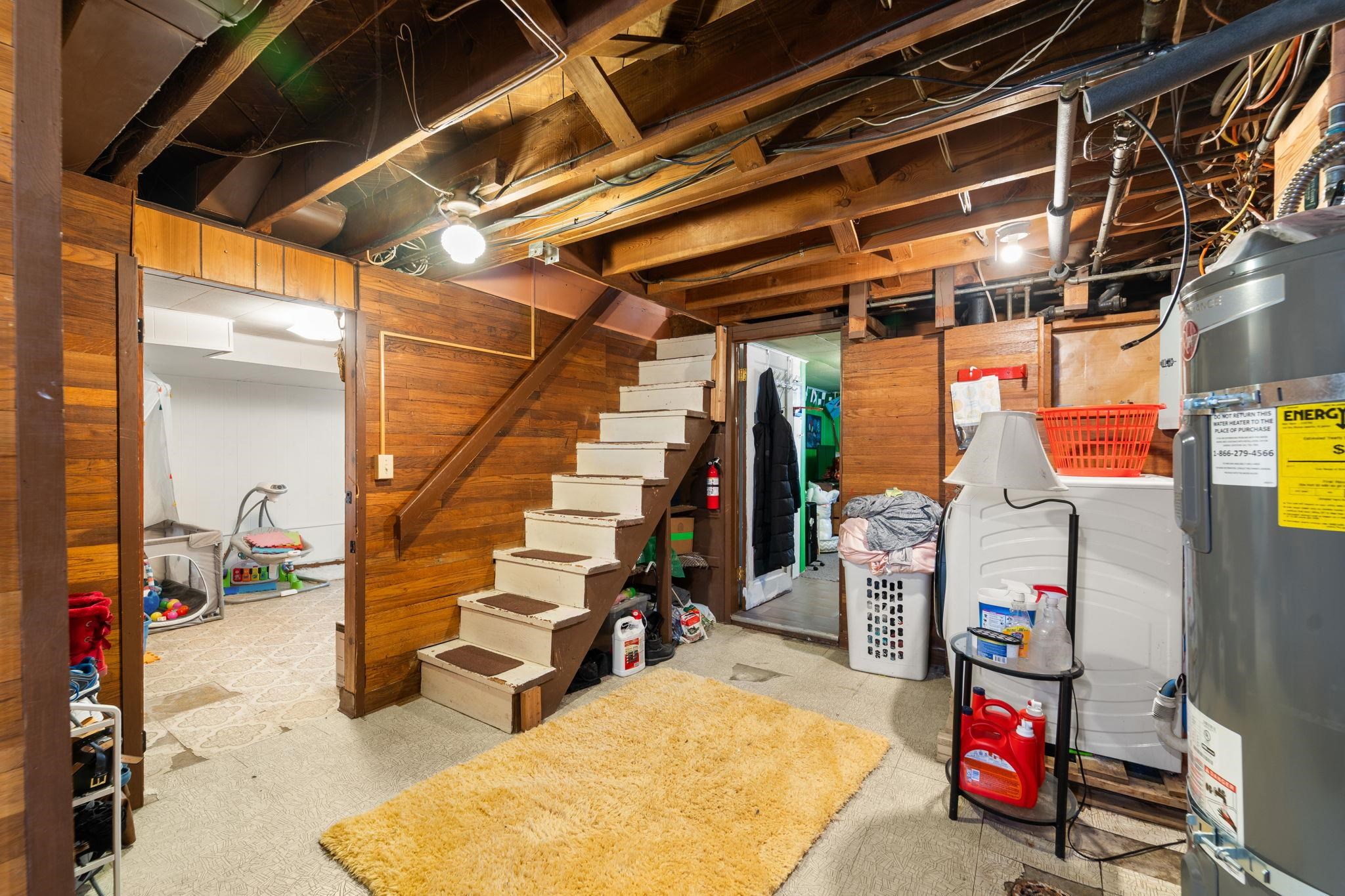 827 E Courtland Ave - Photo 19