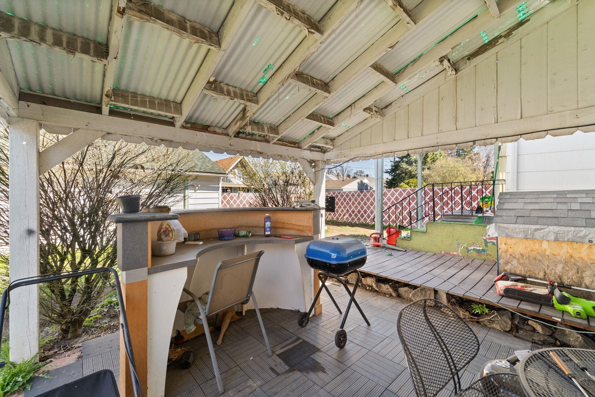 827 E Courtland Ave - Photo 36