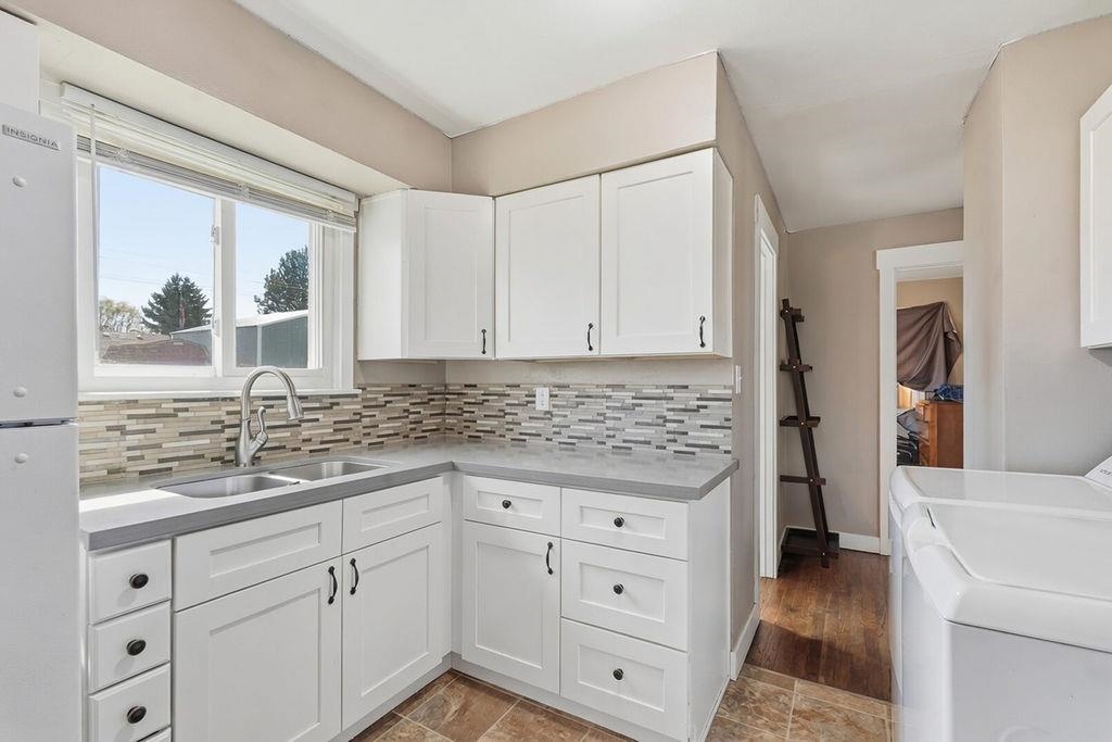 2124 E Rich Ave - Photo 11