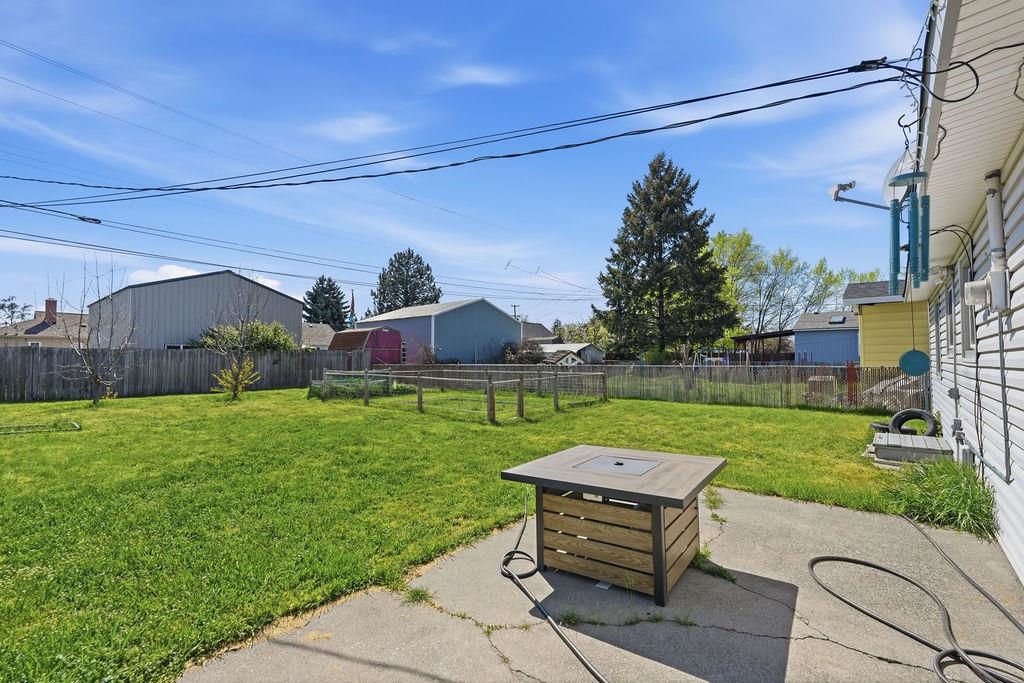 2124 E Rich Ave - Photo 17