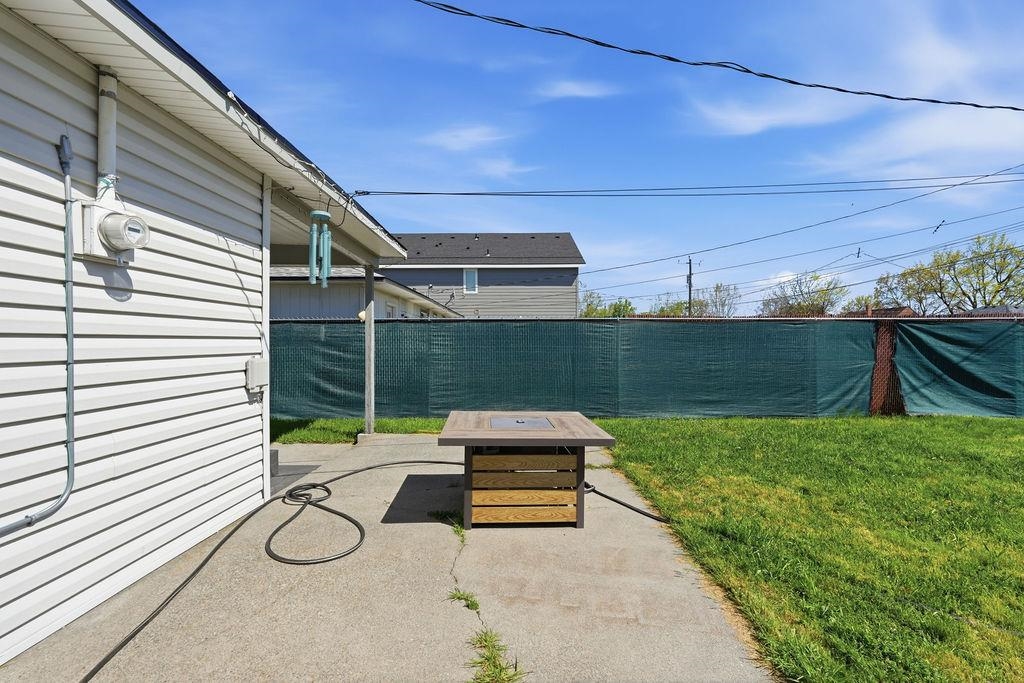 2124 E Rich Ave - Photo 18