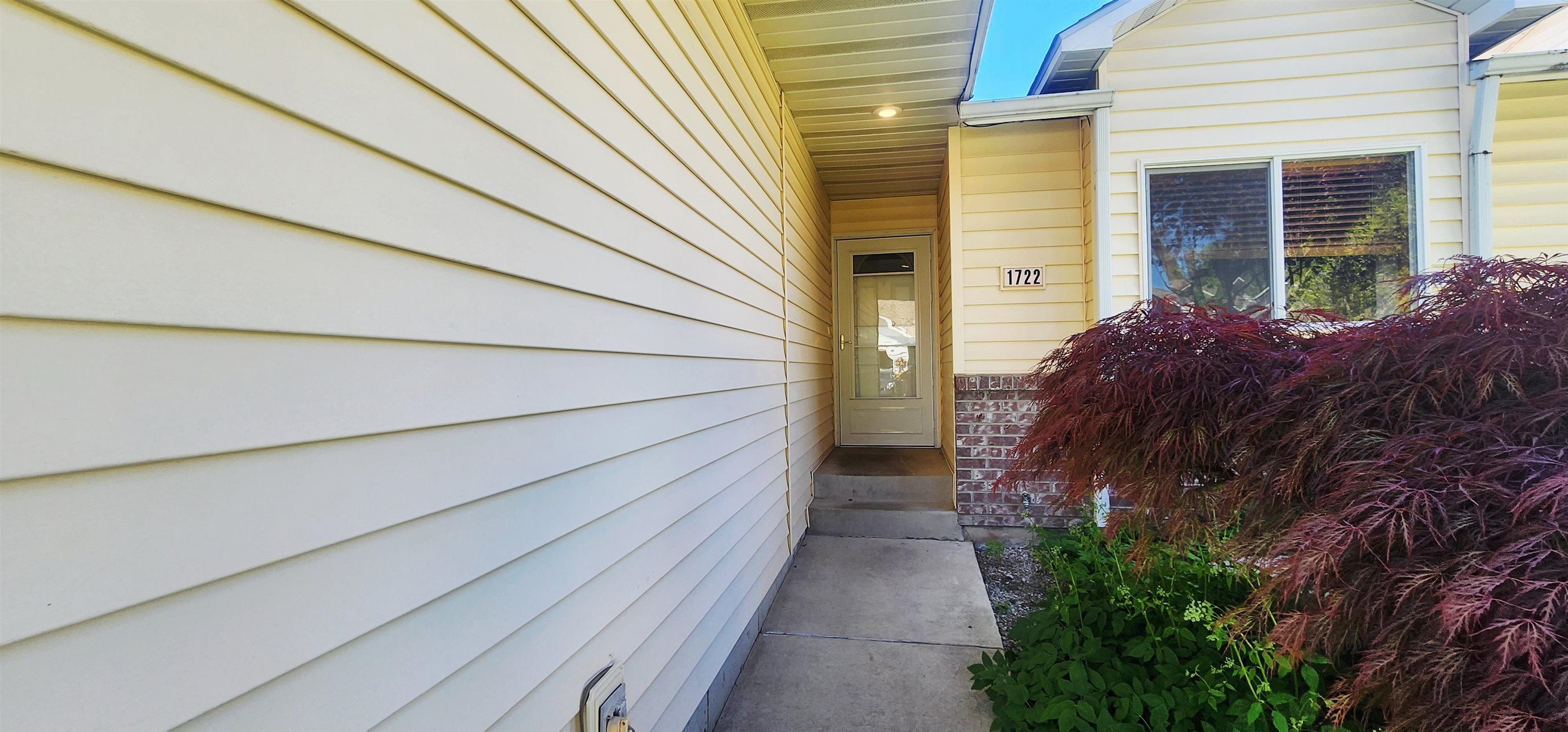 1722 S Newer Ln - Photo 4