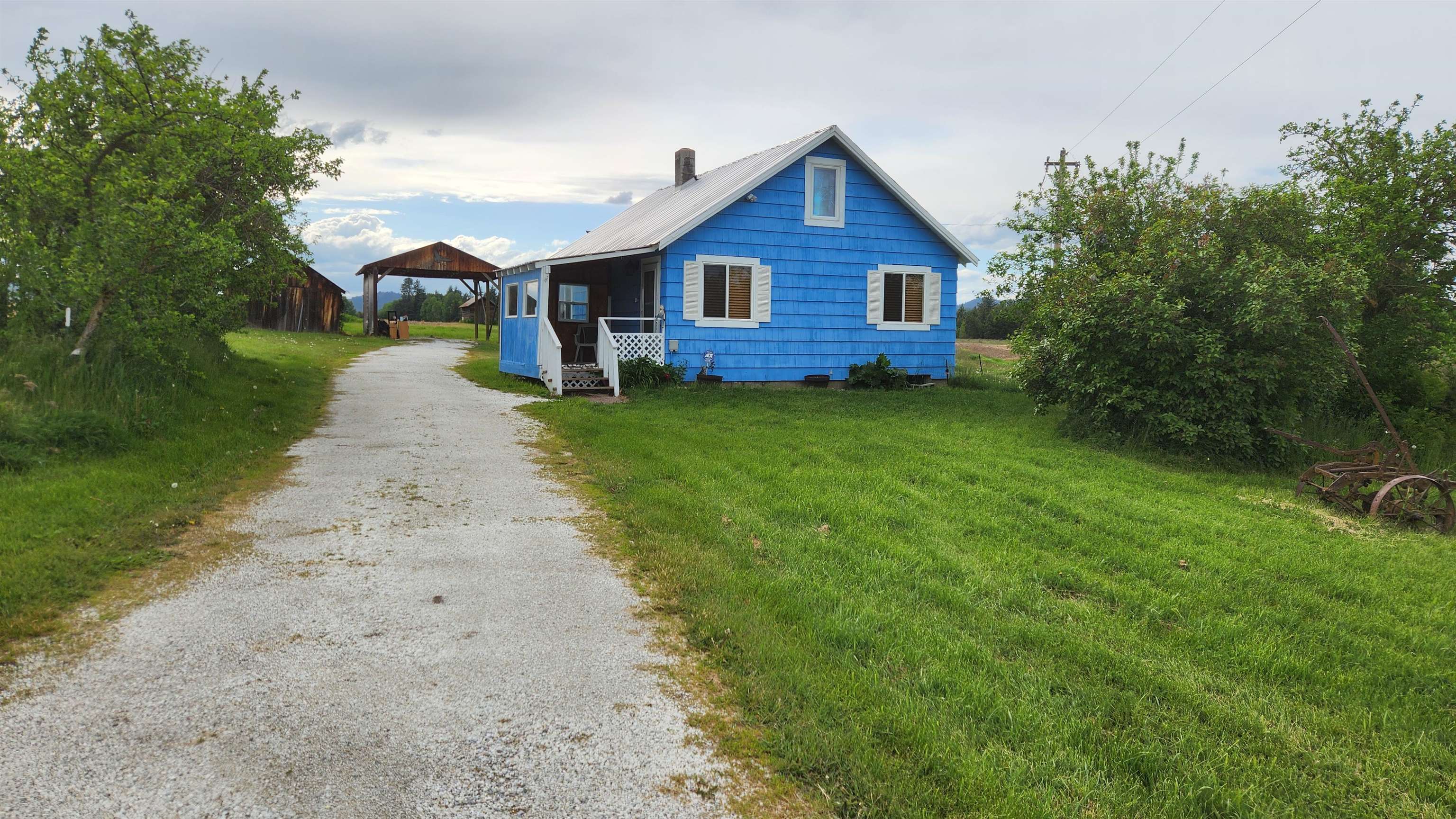 37313 N Grove Rd - Photo 1