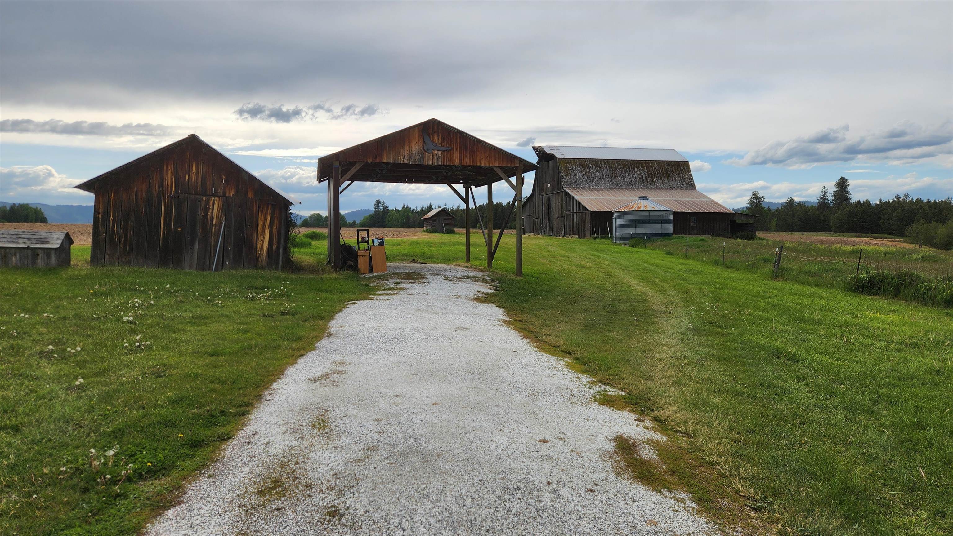37313 N Grove Rd - Photo 22