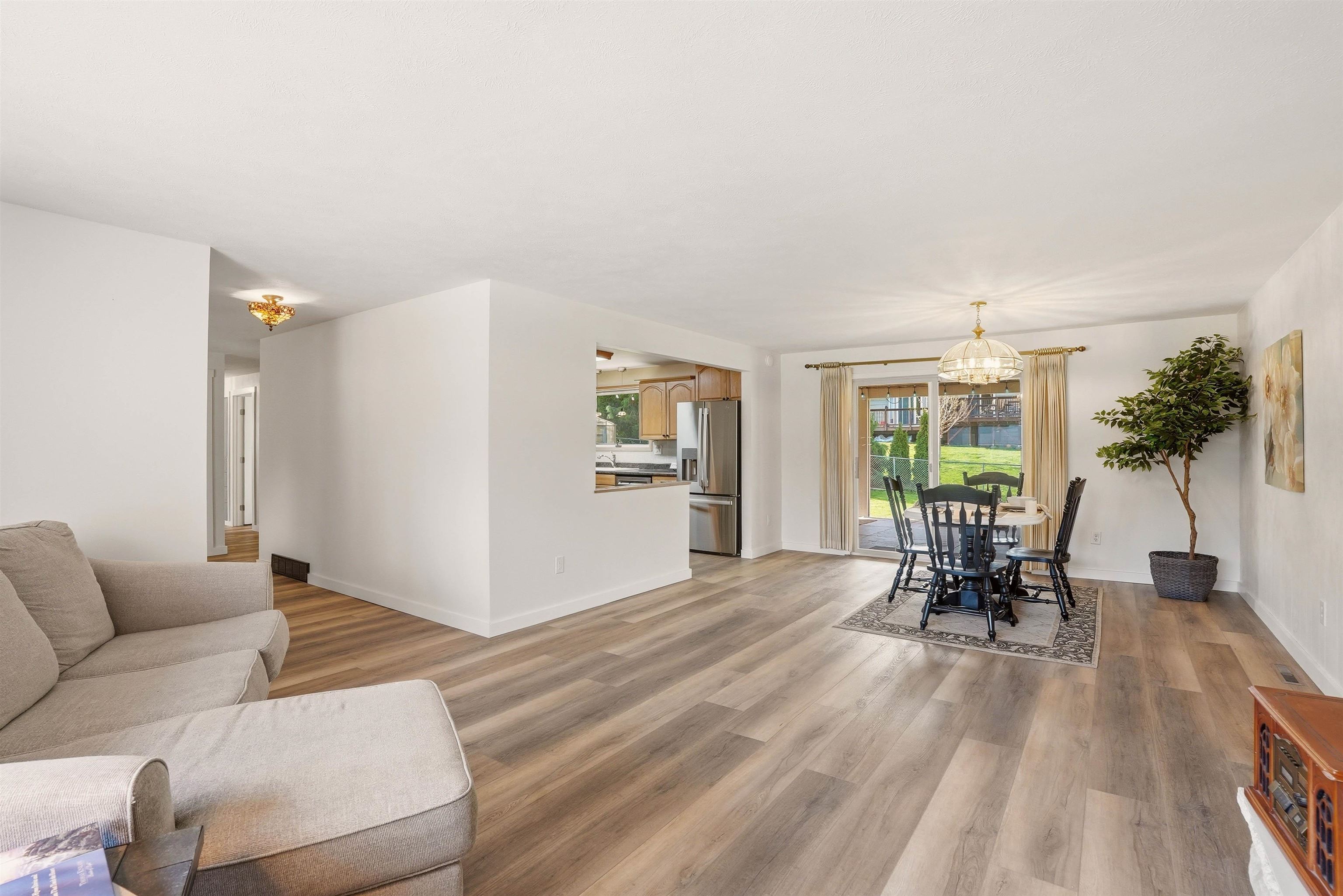 11116 E 24th Ave - Photo 6